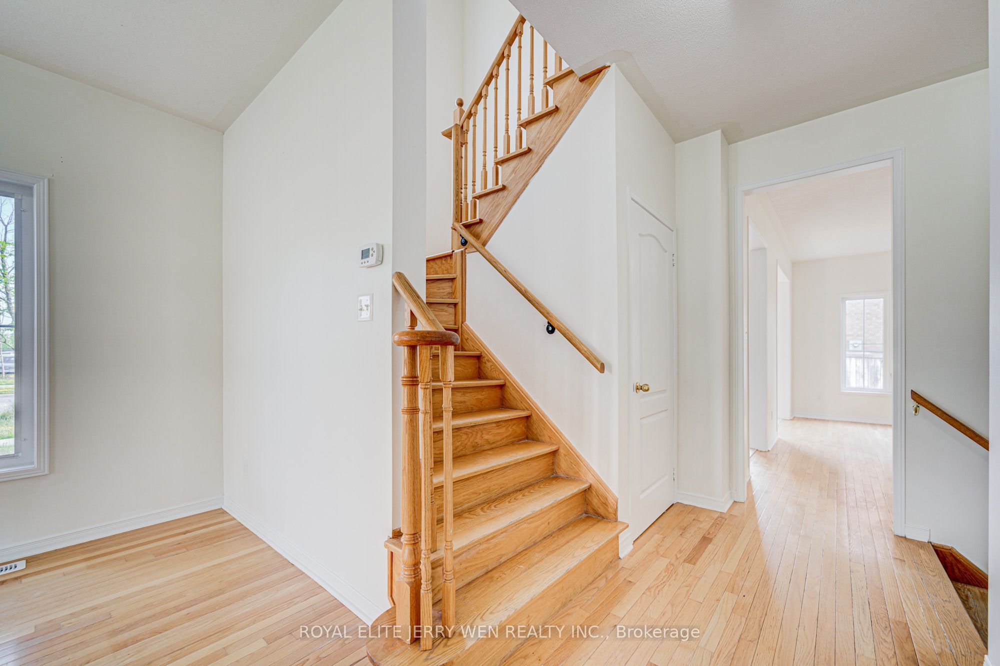 159 Lebovic Drive Property Photo 11
