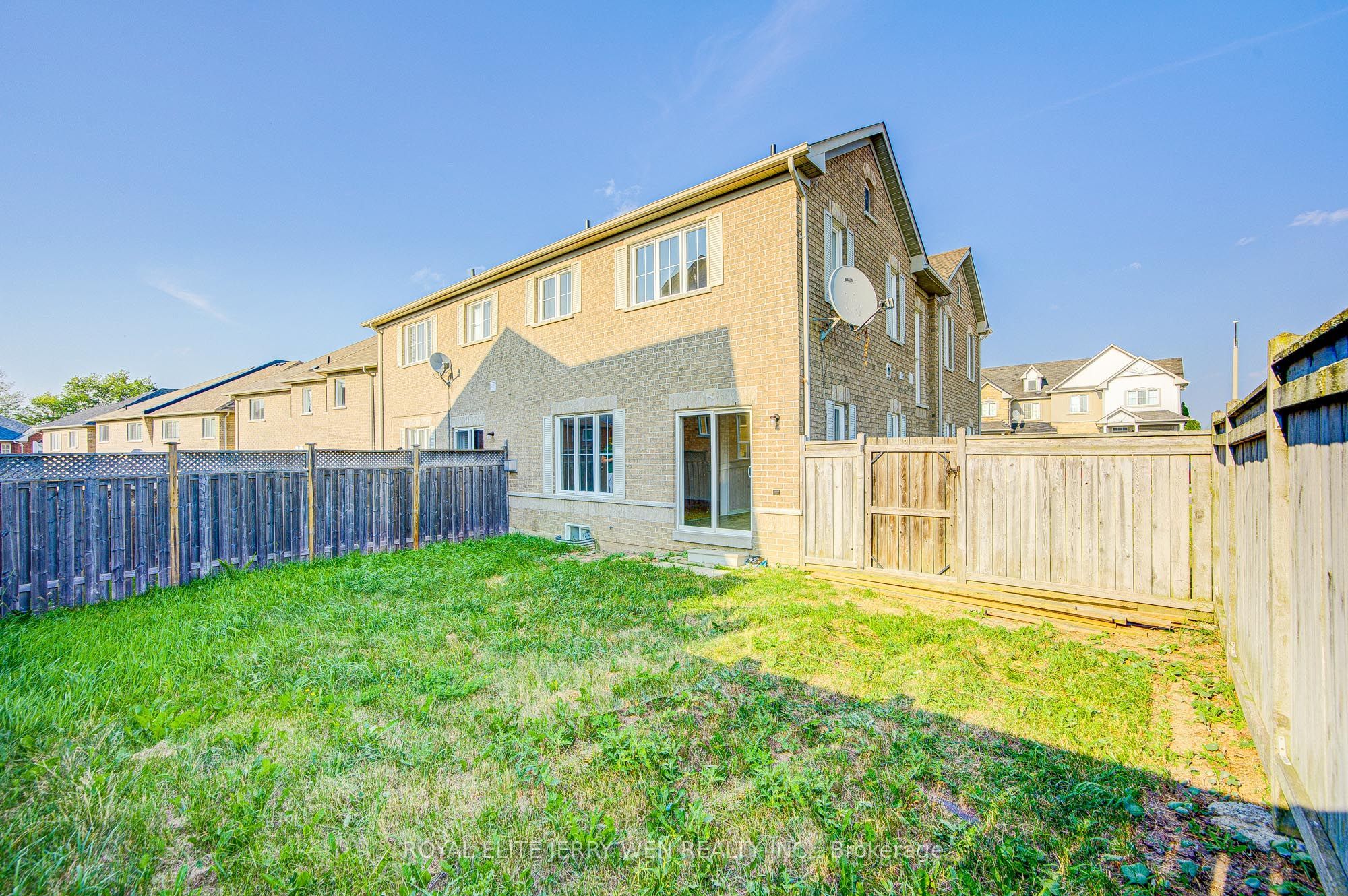 159 Lebovic Drive Property Photo 21
