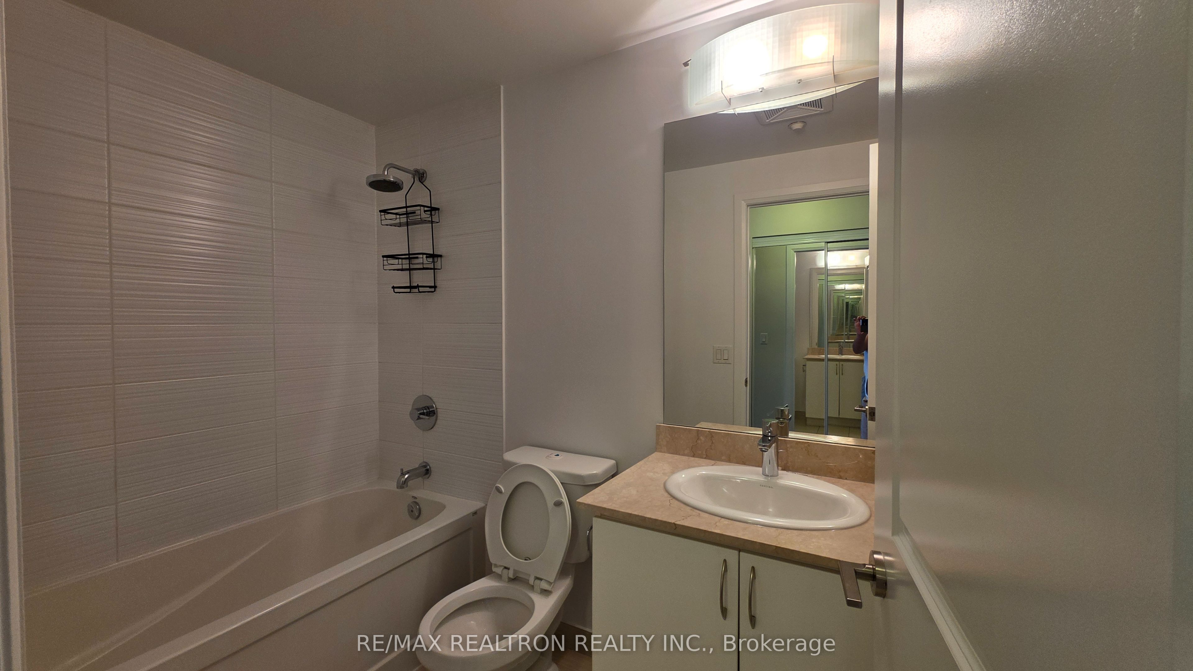 370 Highway 7 E 1025 Property Photo 15