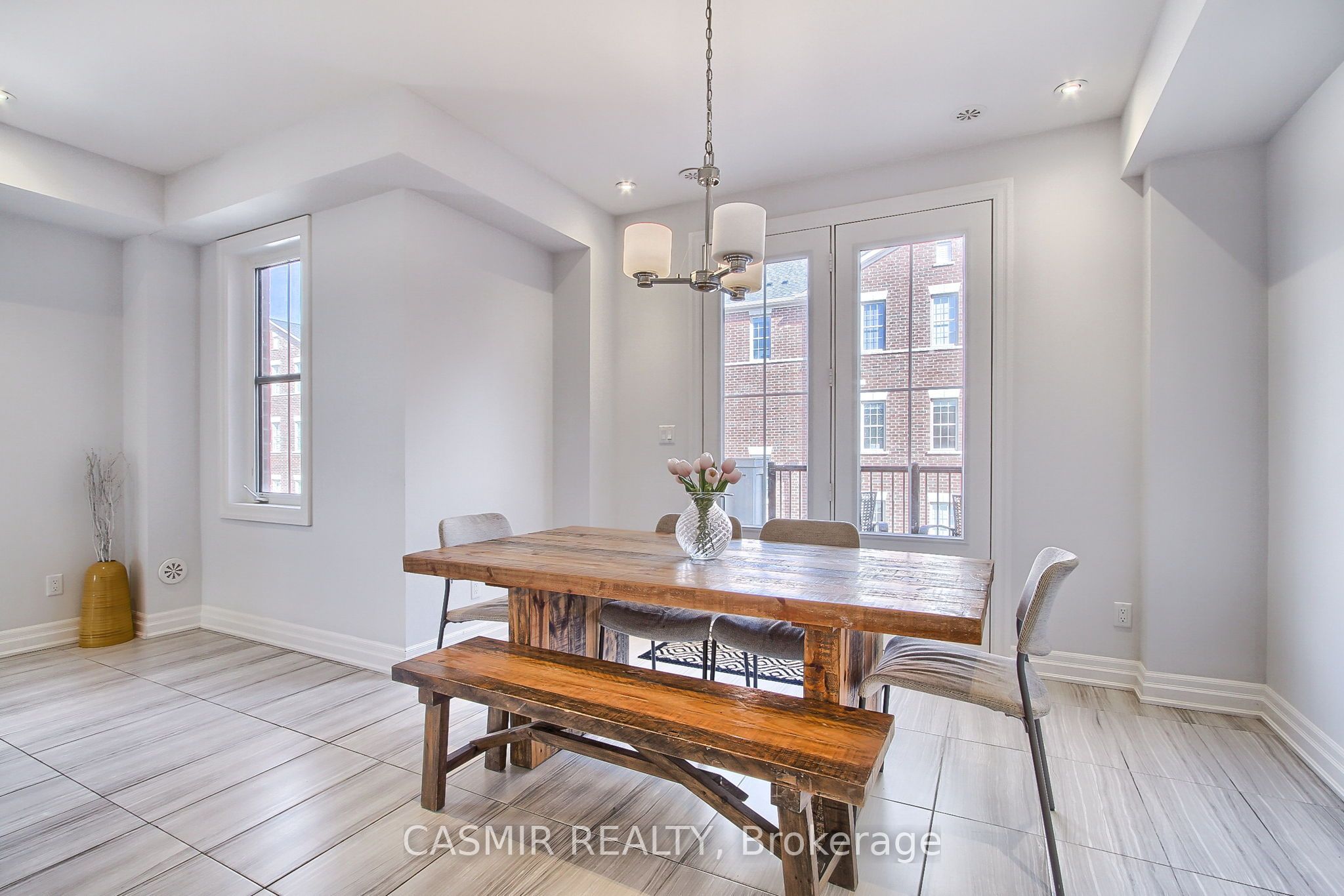 9873 Keele Street Property Photo 19