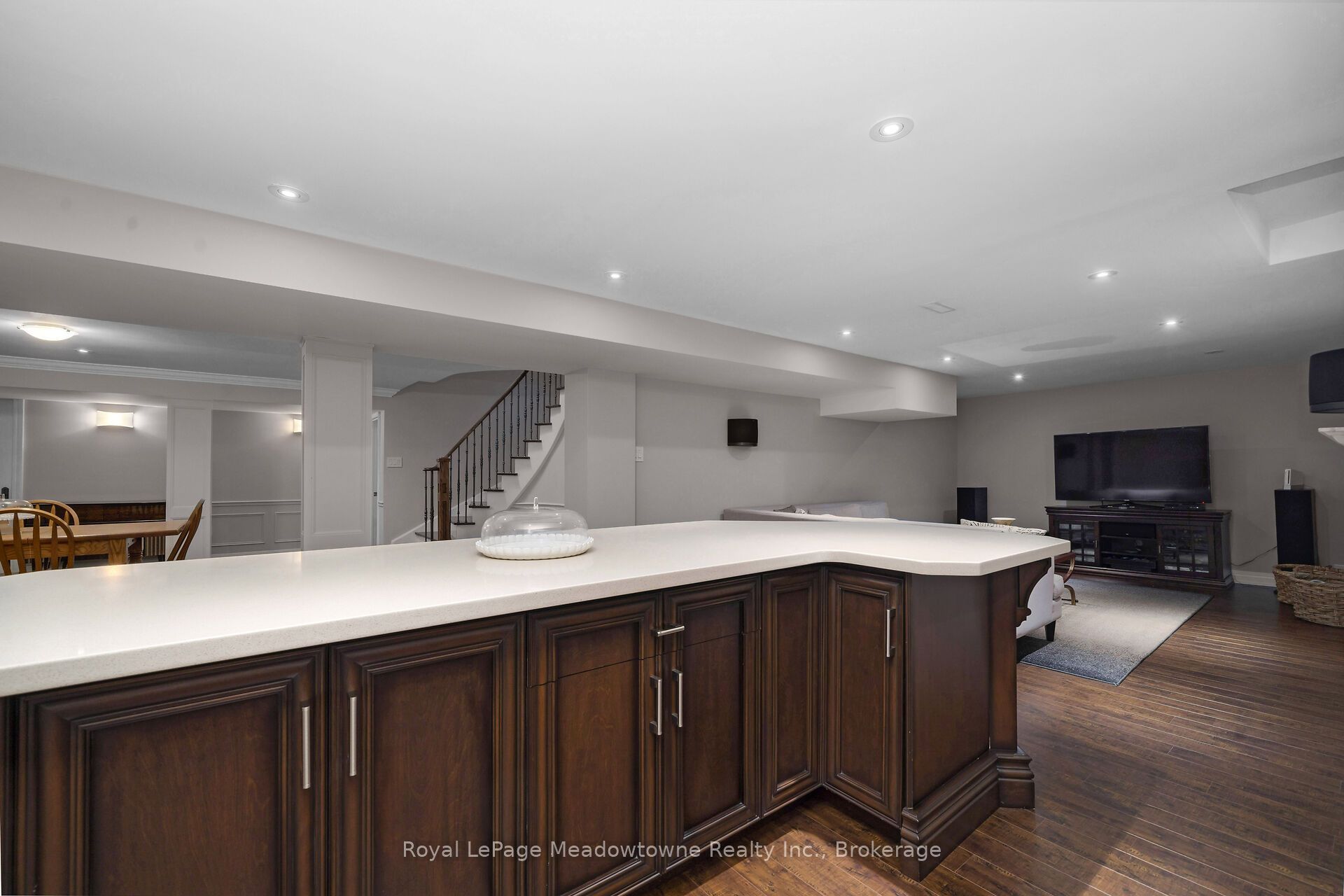 246 Fifth Avenue Property Photo 29