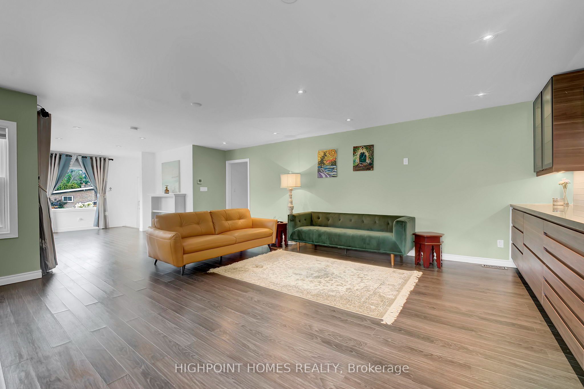 2821 Mt Albert Road Property Photo 7