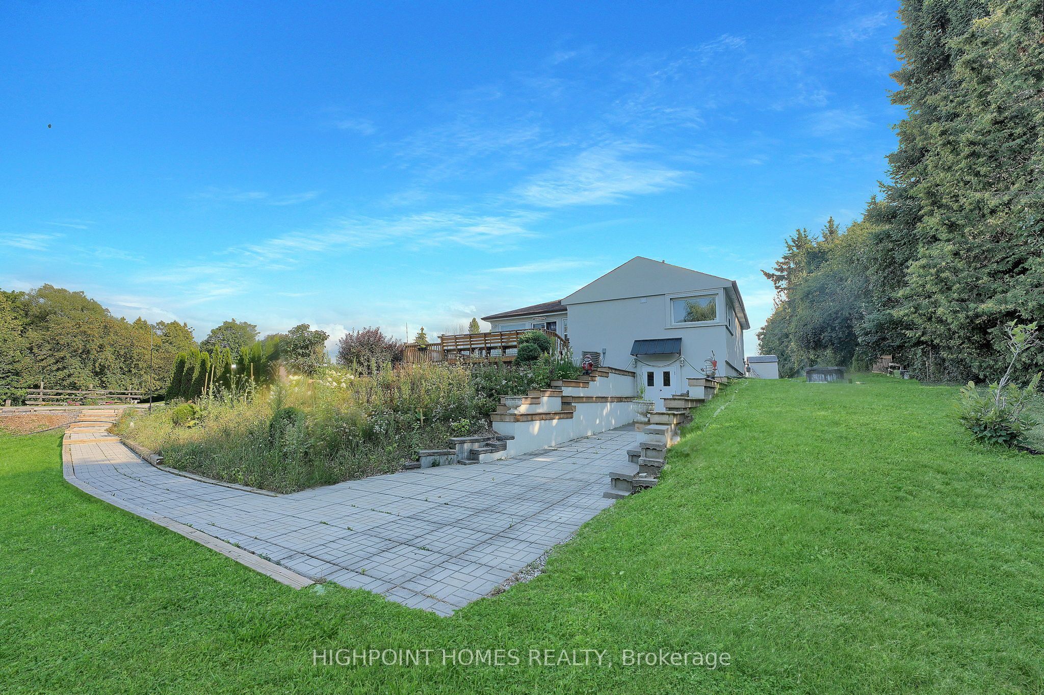 2821 Mt Albert Road Property Photo 39