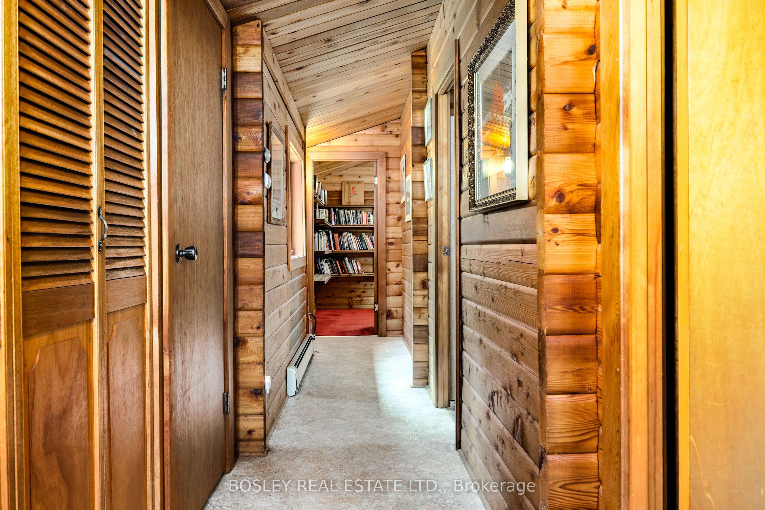 5983 5th Line Property Photo 20