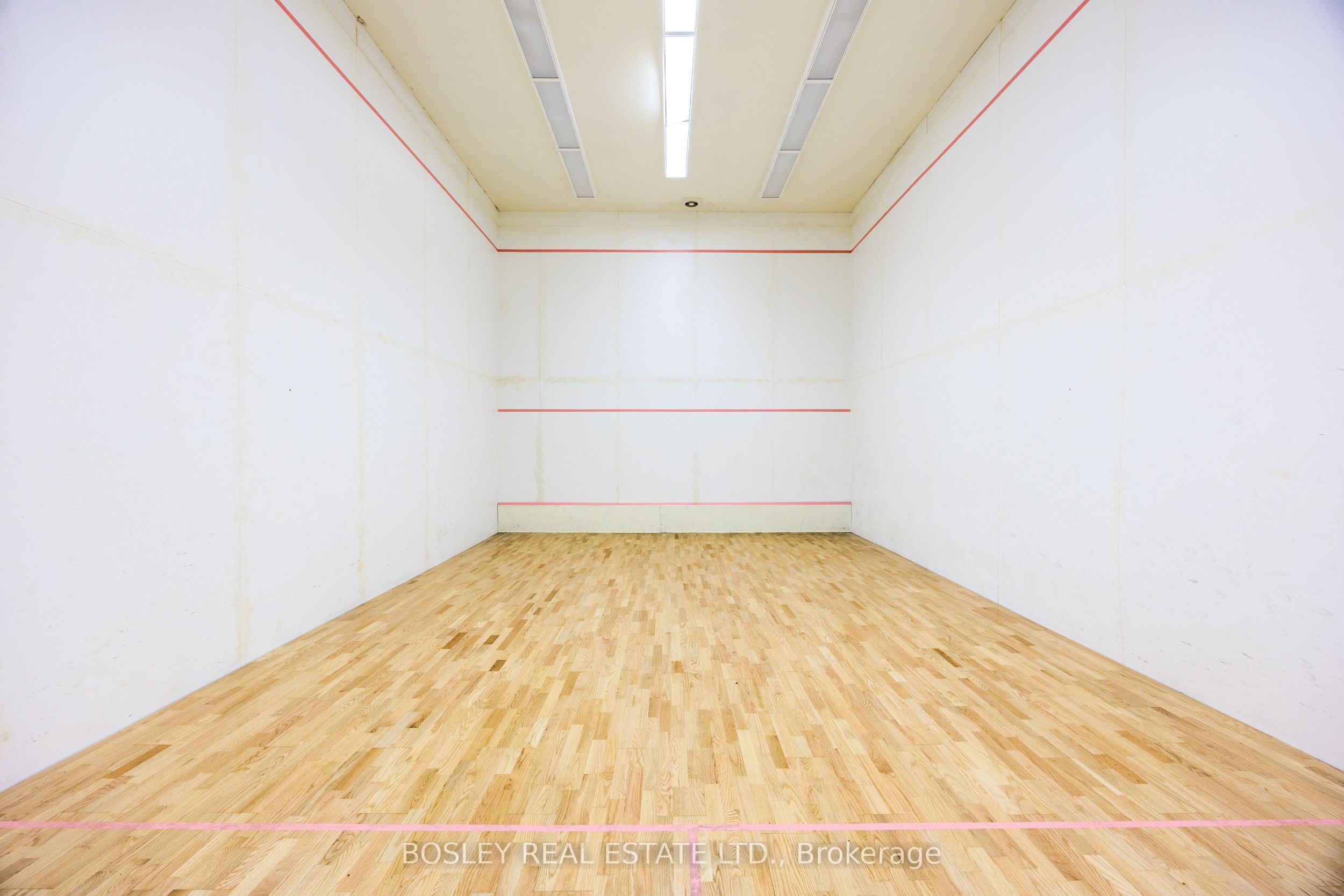 5983 5th Line Property Photo 37
