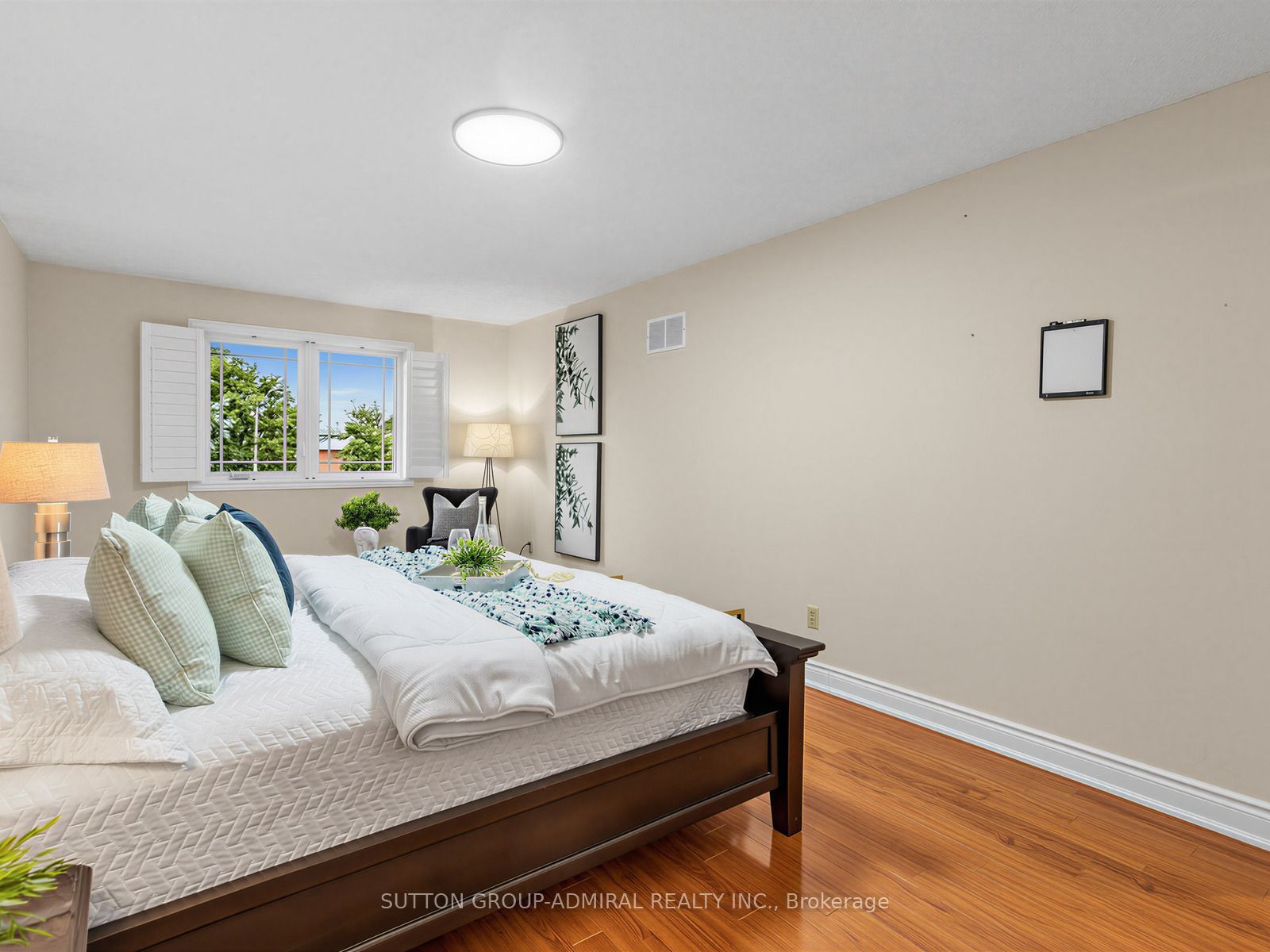 10 Torino Place Property Photo 22