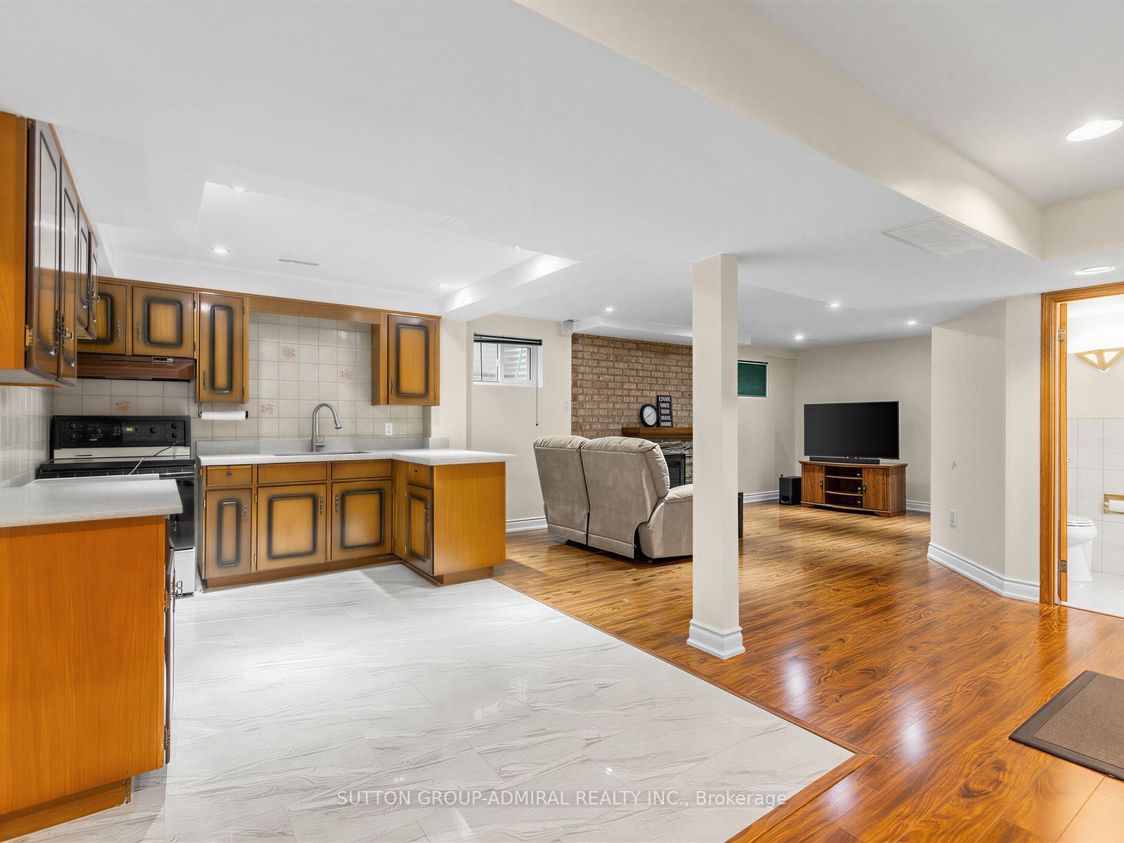 10 Torino Place Property Photo 31