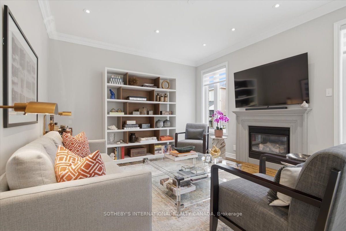60 Saint James Avenue Property Photo 10