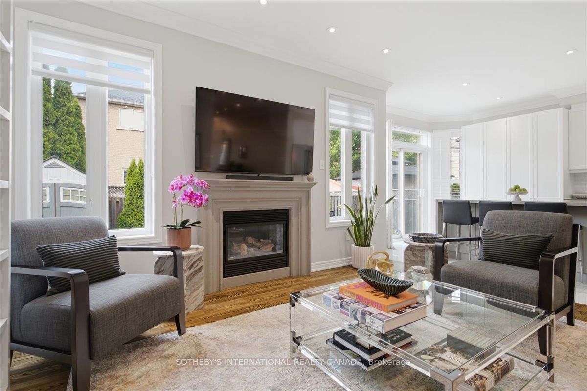 60 Saint James Avenue Property Photo 13