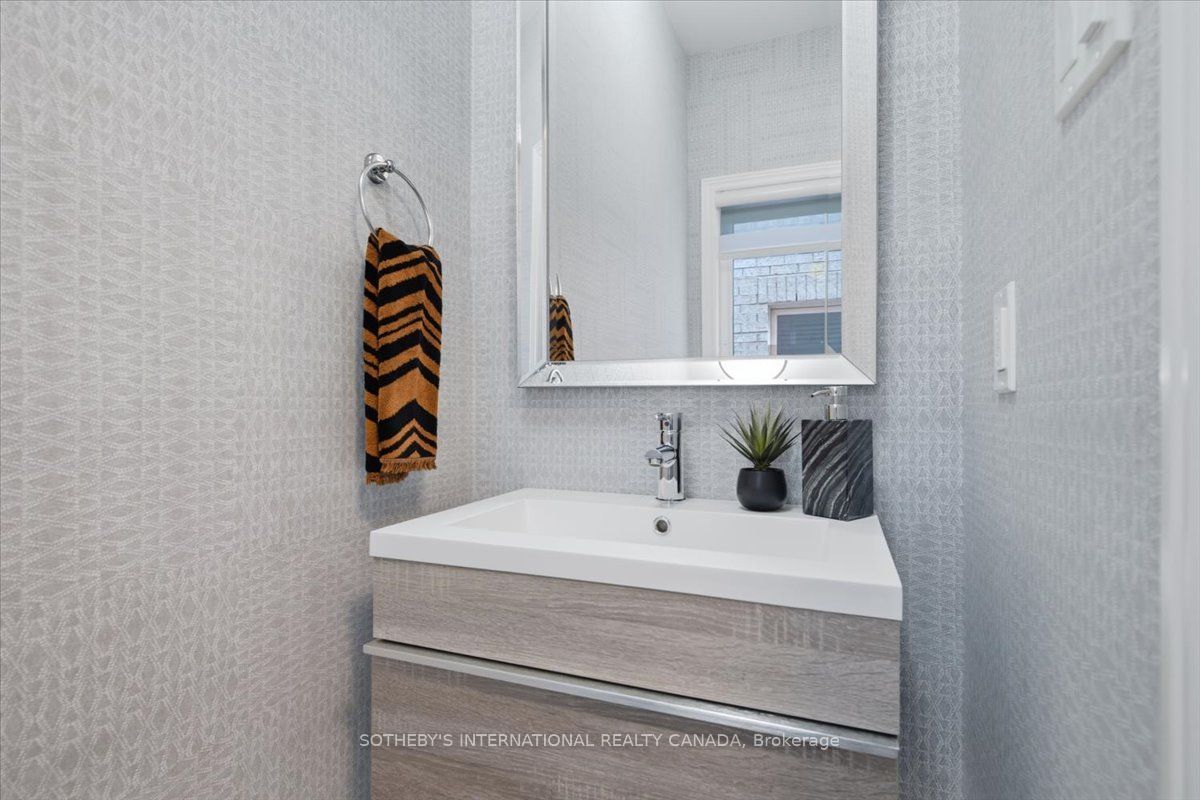60 Saint James Avenue Property Photo 20
