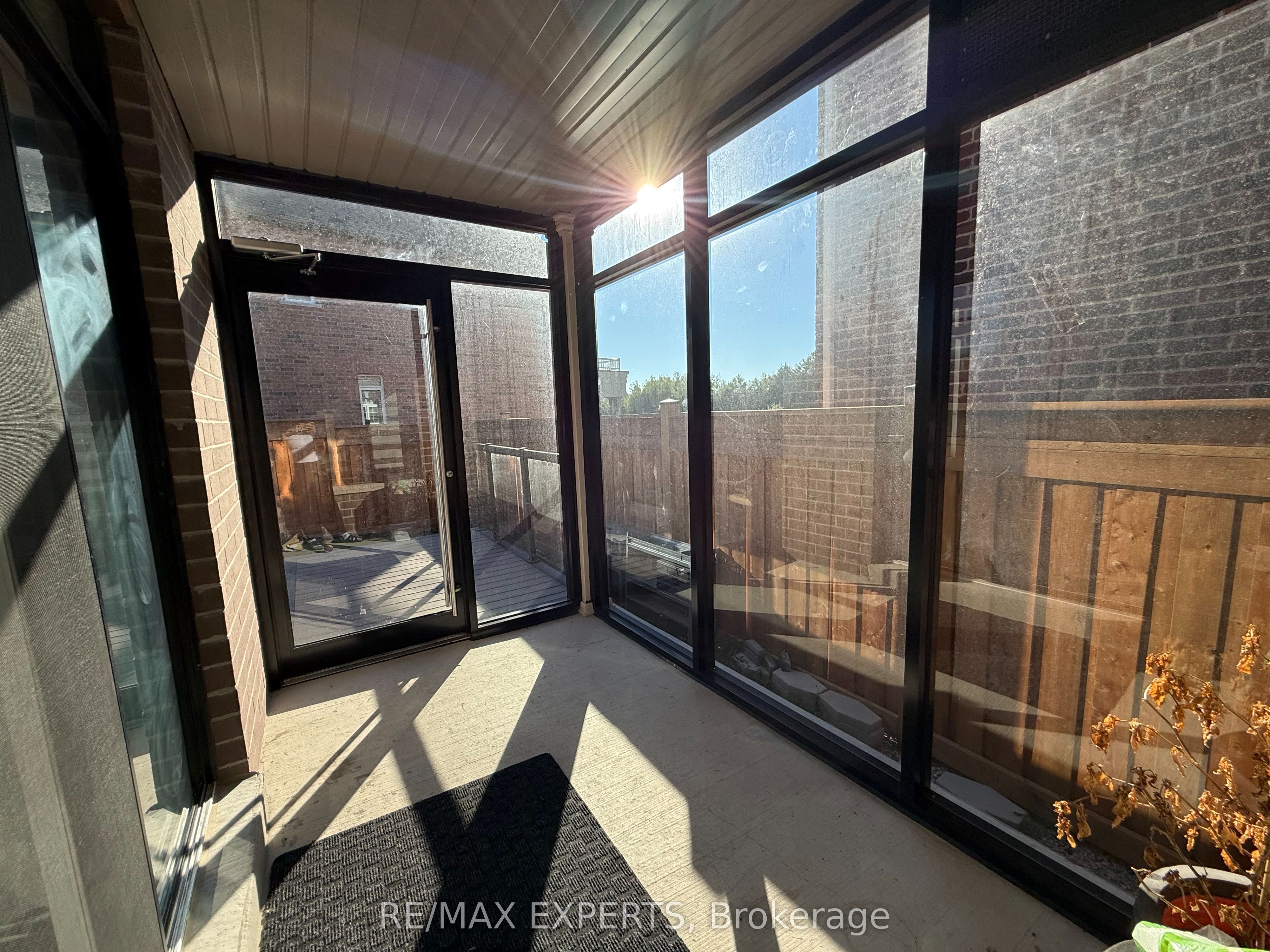 12 Ferragine Crescent Property Photo 34