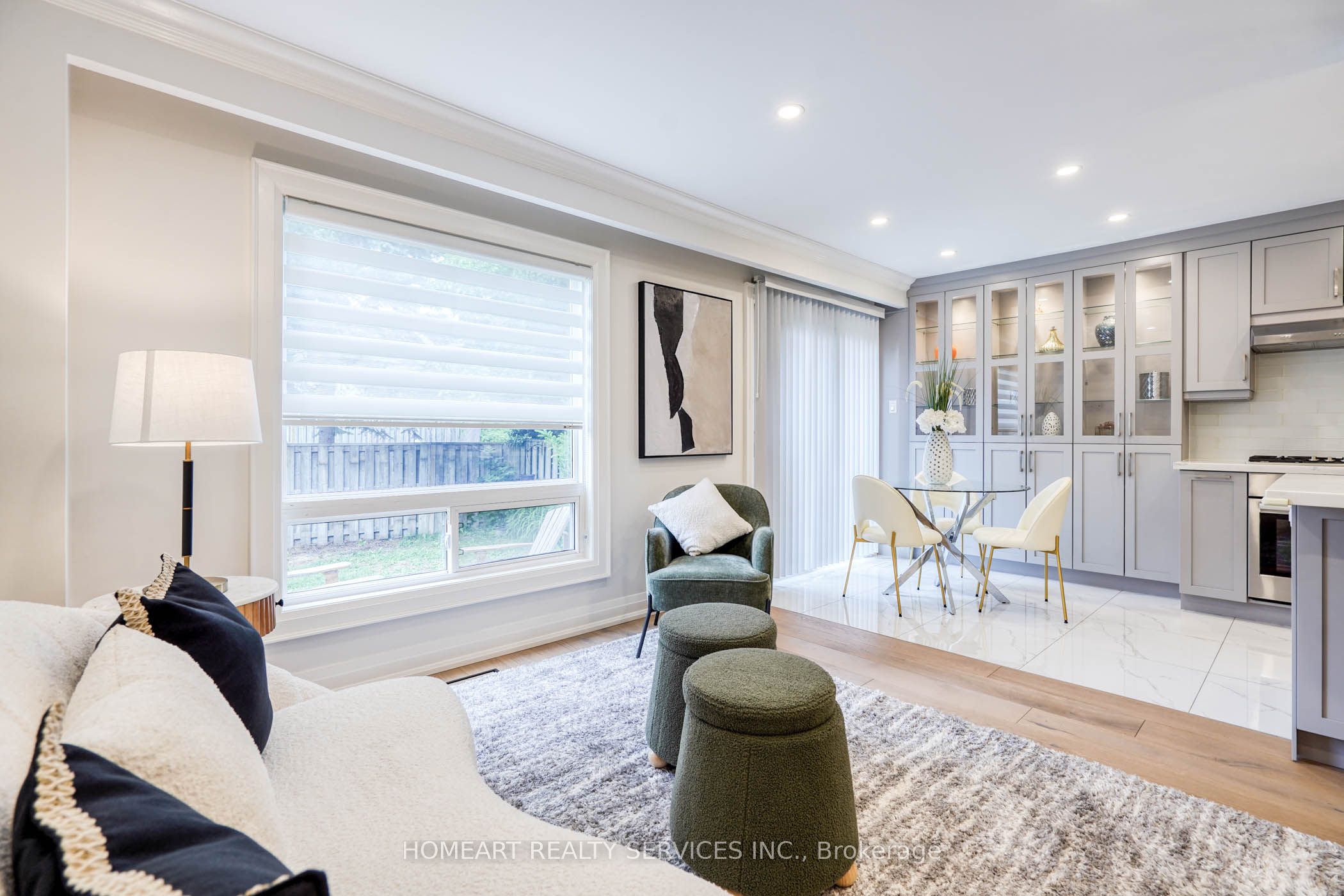 2 Camelot Way Property Photo 11