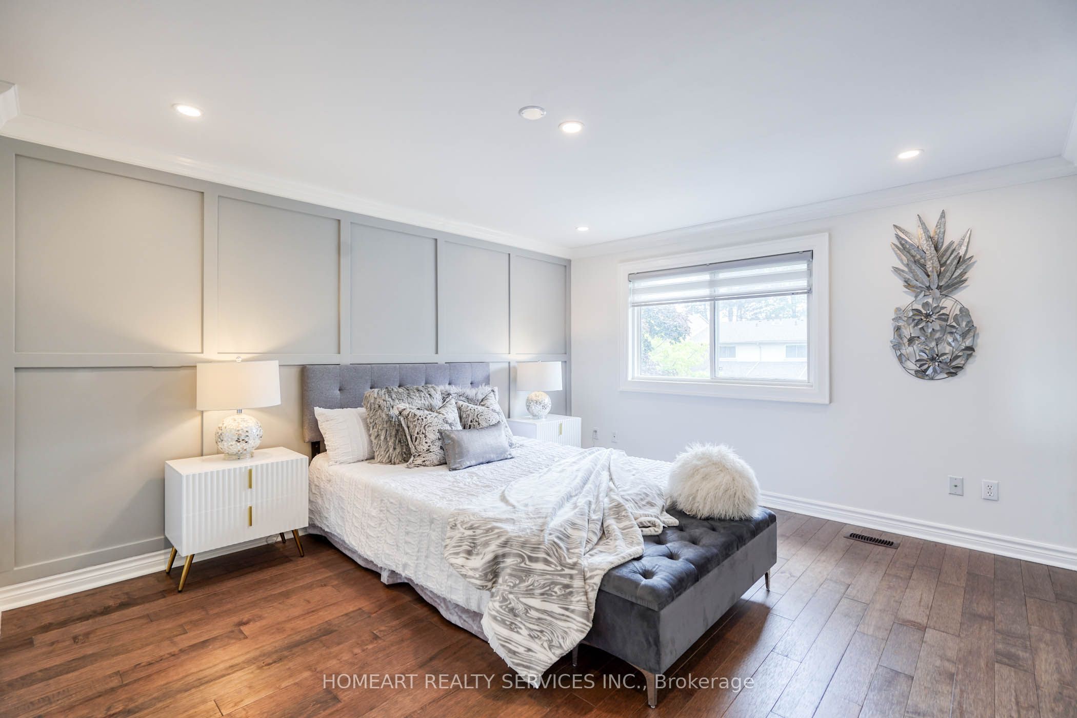 2 Camelot Way Property Photo 20