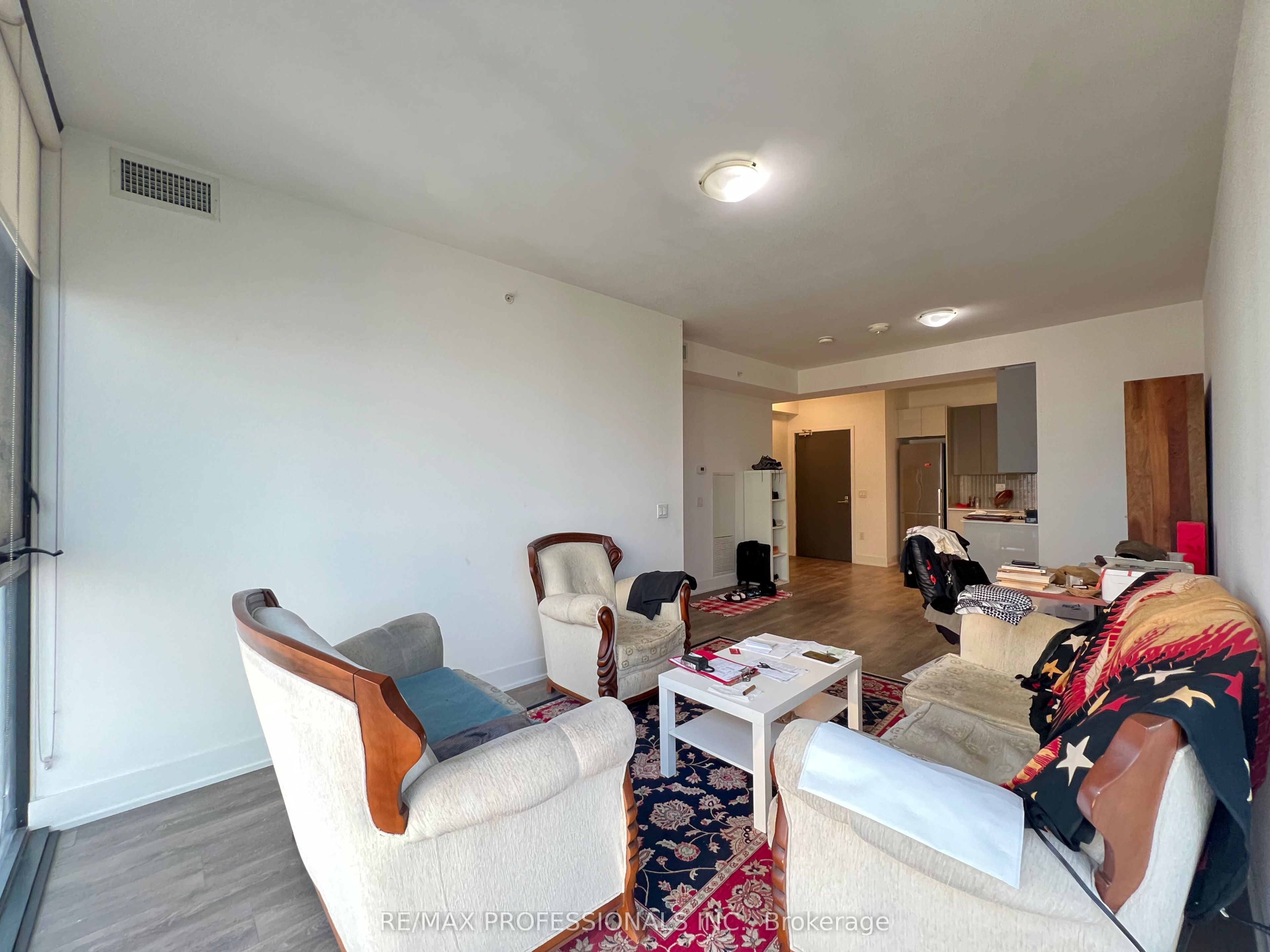 2916 Highway 7 Road 3209 Property Photo 6