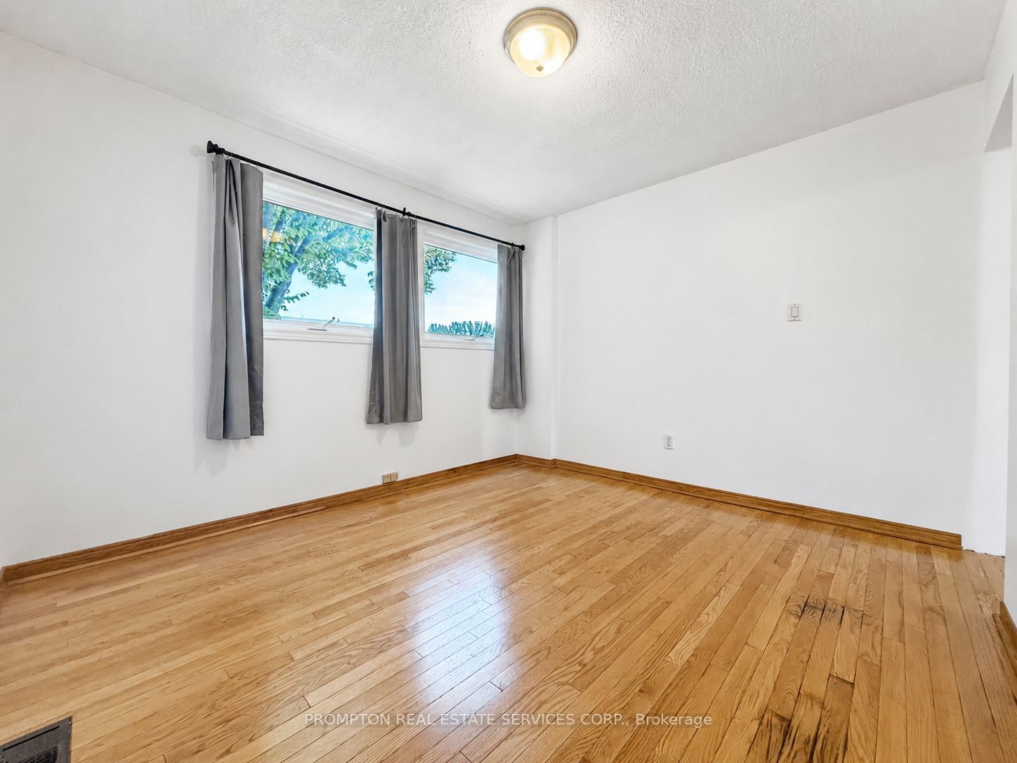 22 Poplar Crescent Property Photo 9