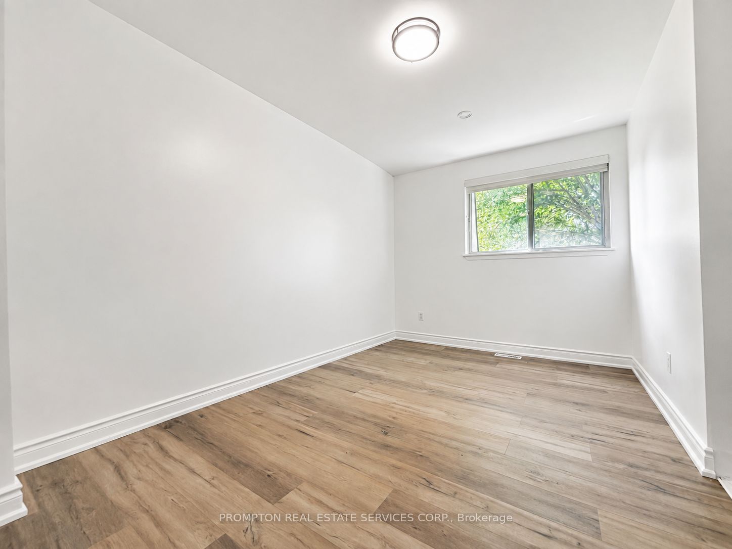 22 Poplar Crescent Property Photo 11