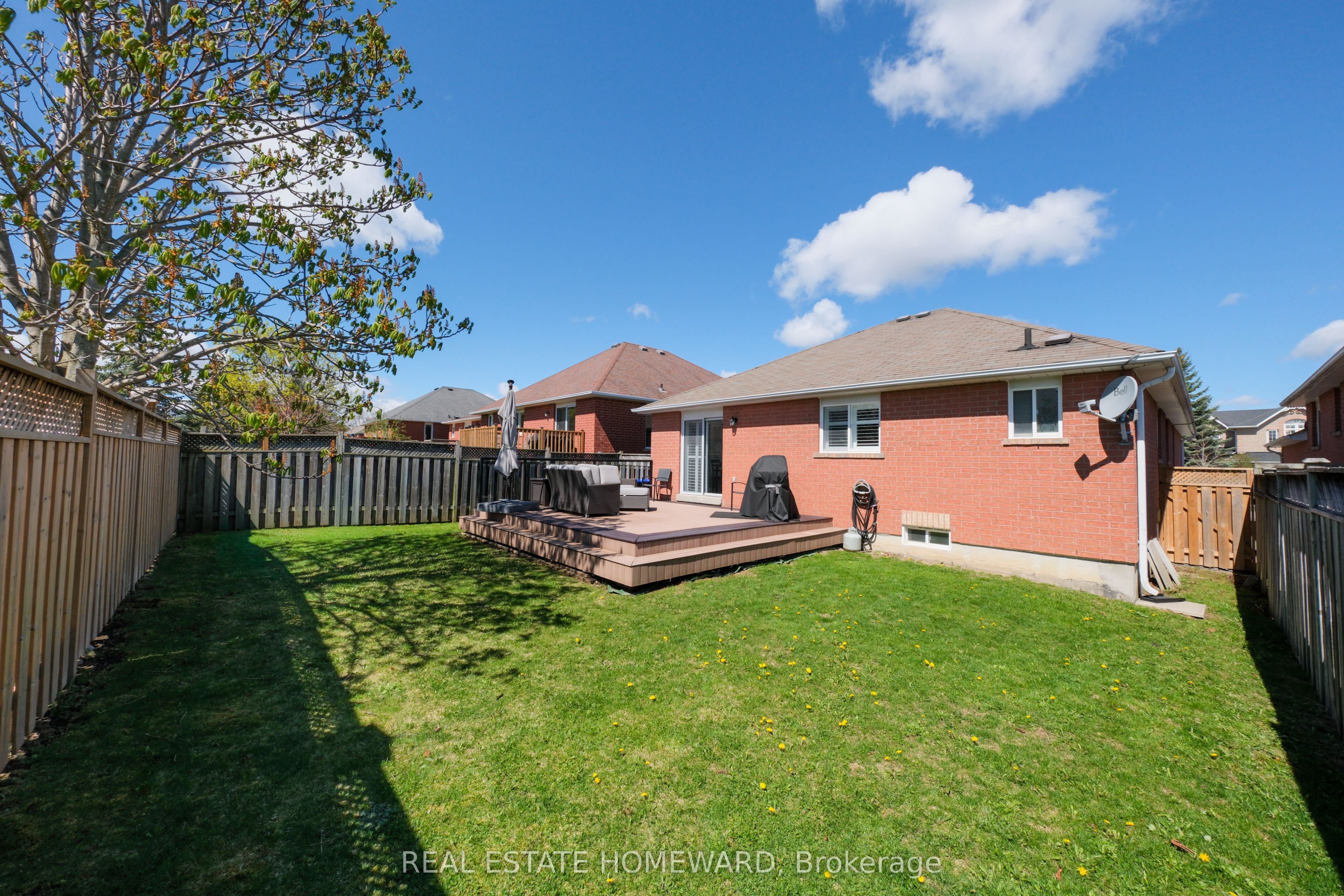 1283 Vincent Crescent Property Photo 18