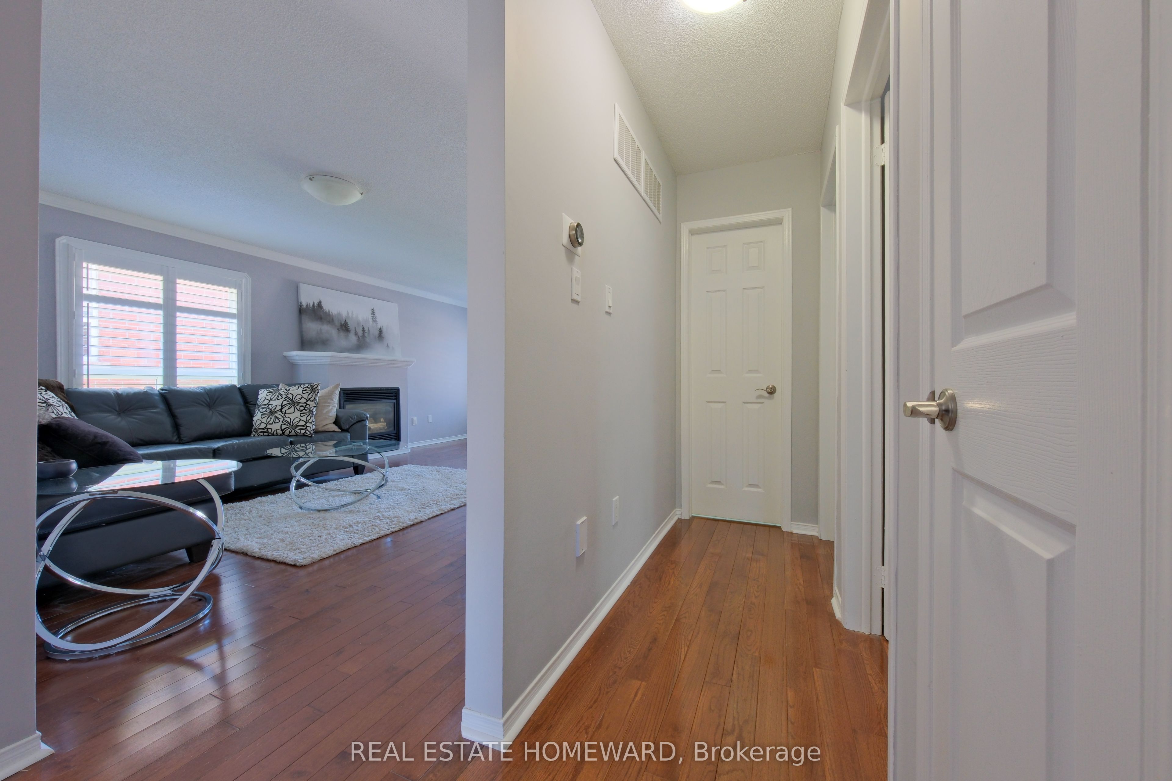 1283 Vincent Crescent Property Photo 20