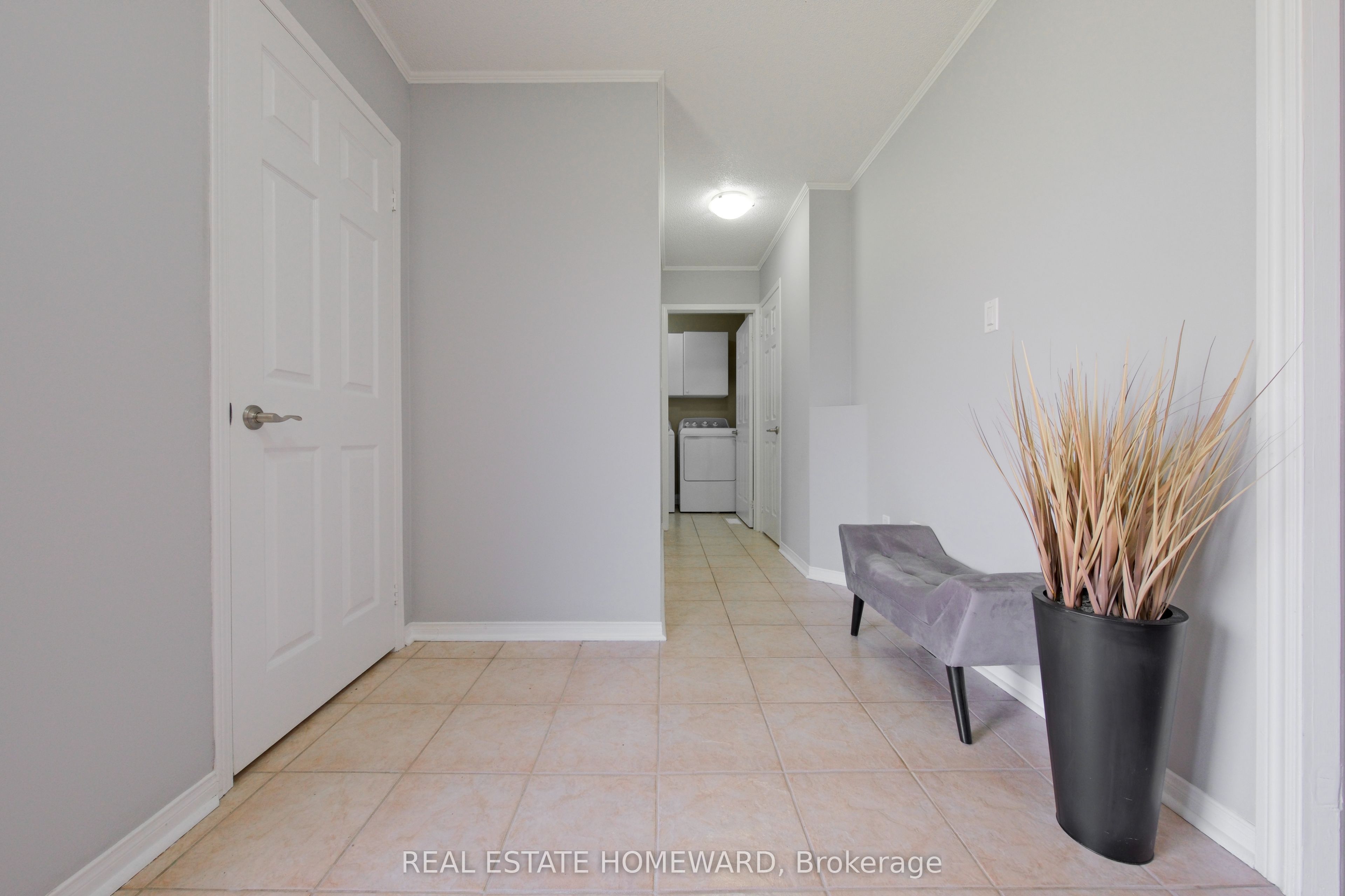 1283 Vincent Crescent Property Photo 29