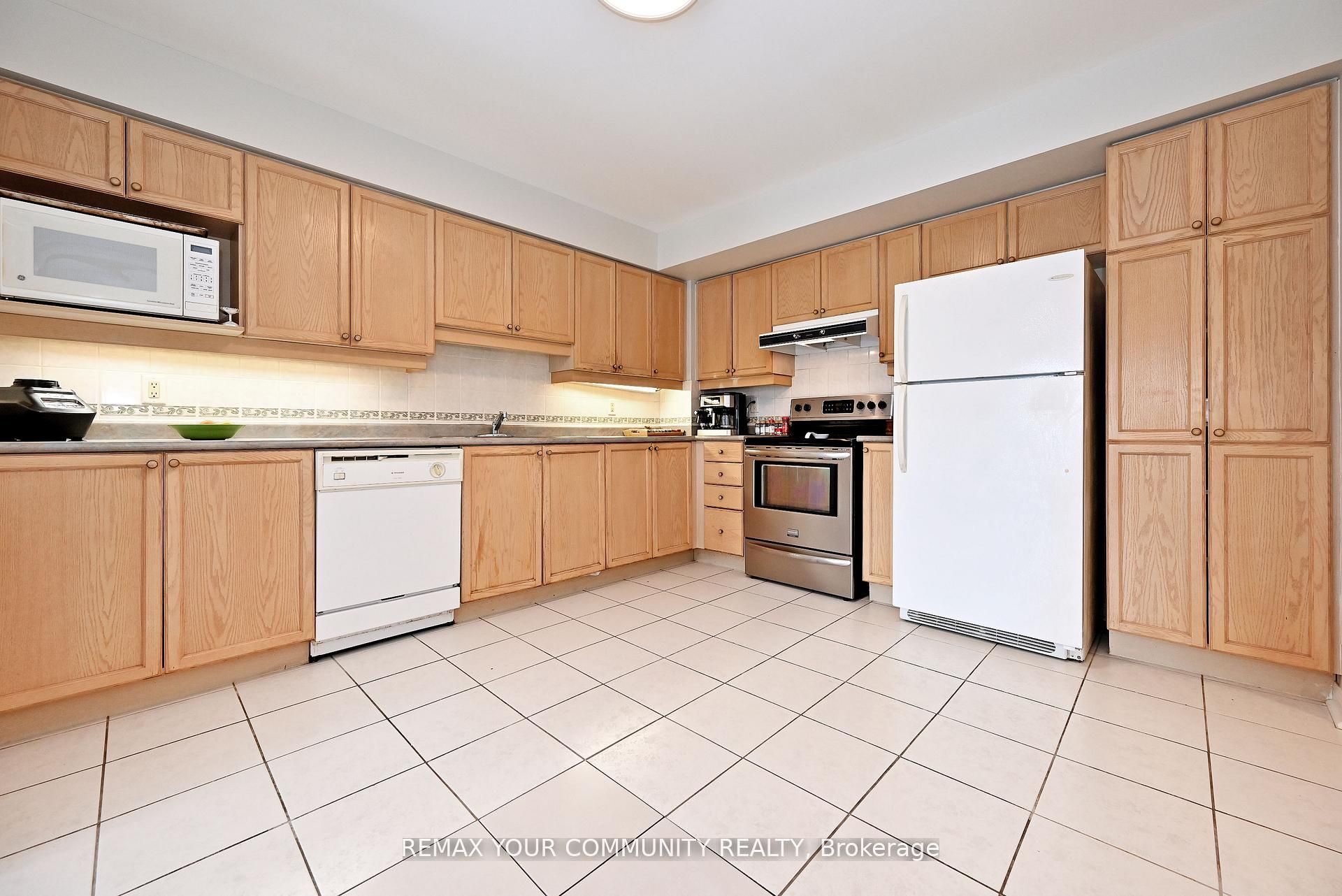 2500 Rutherford Road 502 Property Photo 10