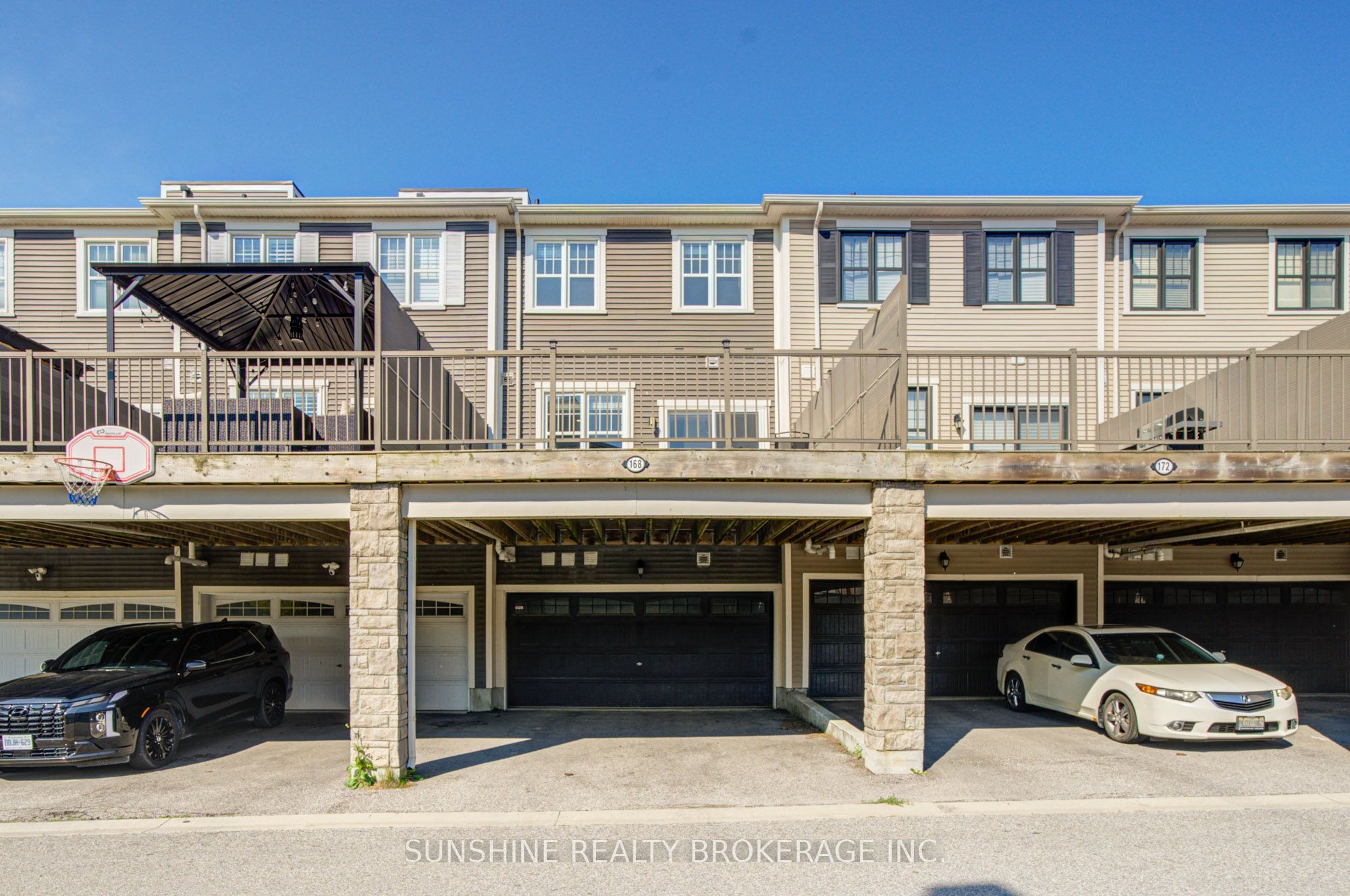 168 Baker Hill Boulevard Property Photo 2