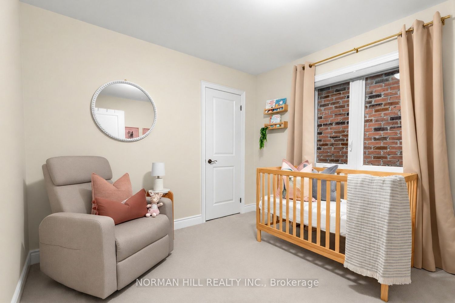 46 Janes Crescent Property Photo 23