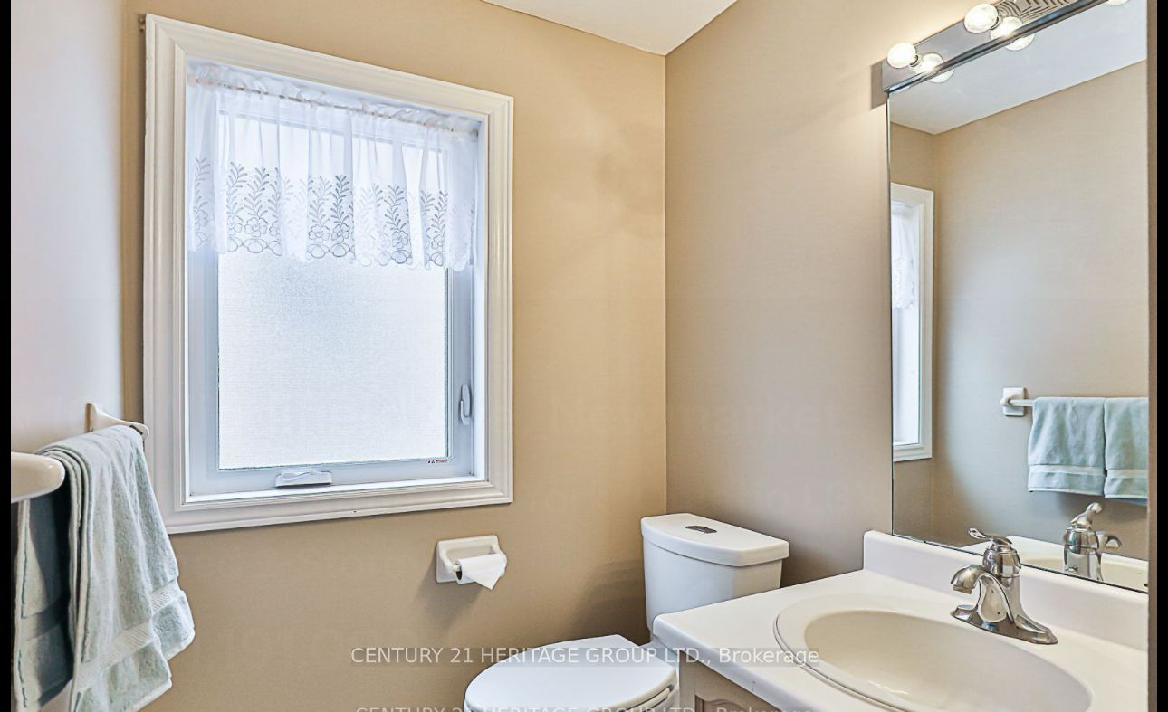 162 Widdifield Avenue Property Photo 12