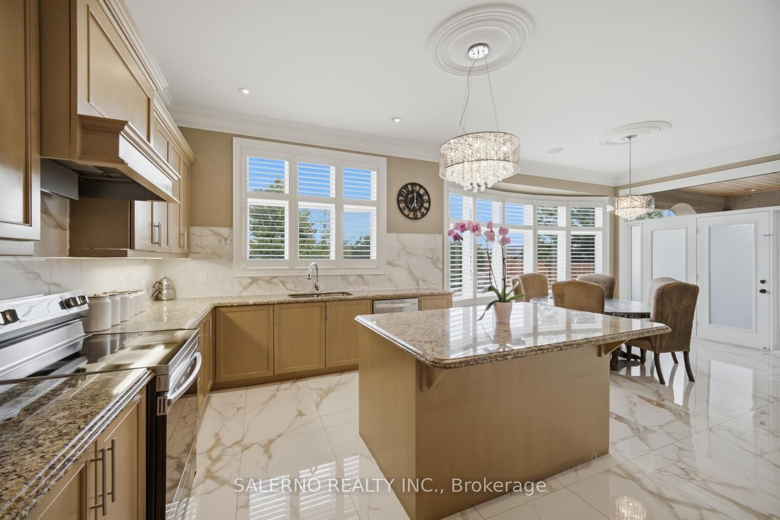 111 Ironside Drive Property Photo 13