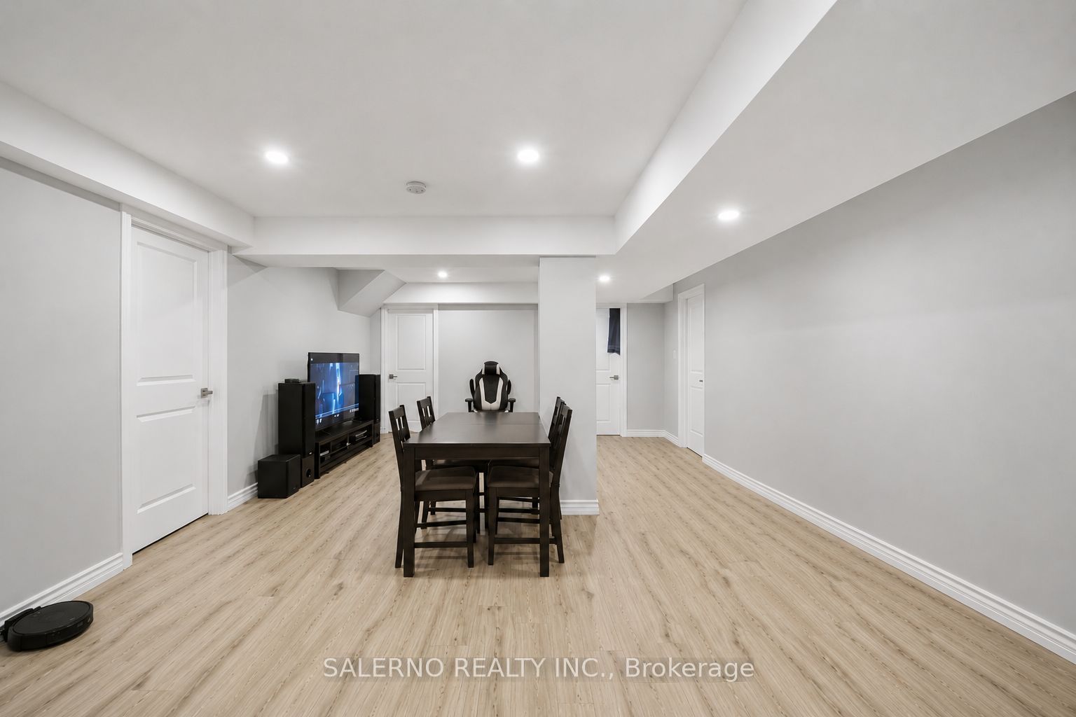 111 Ironside Drive Property Photo 32