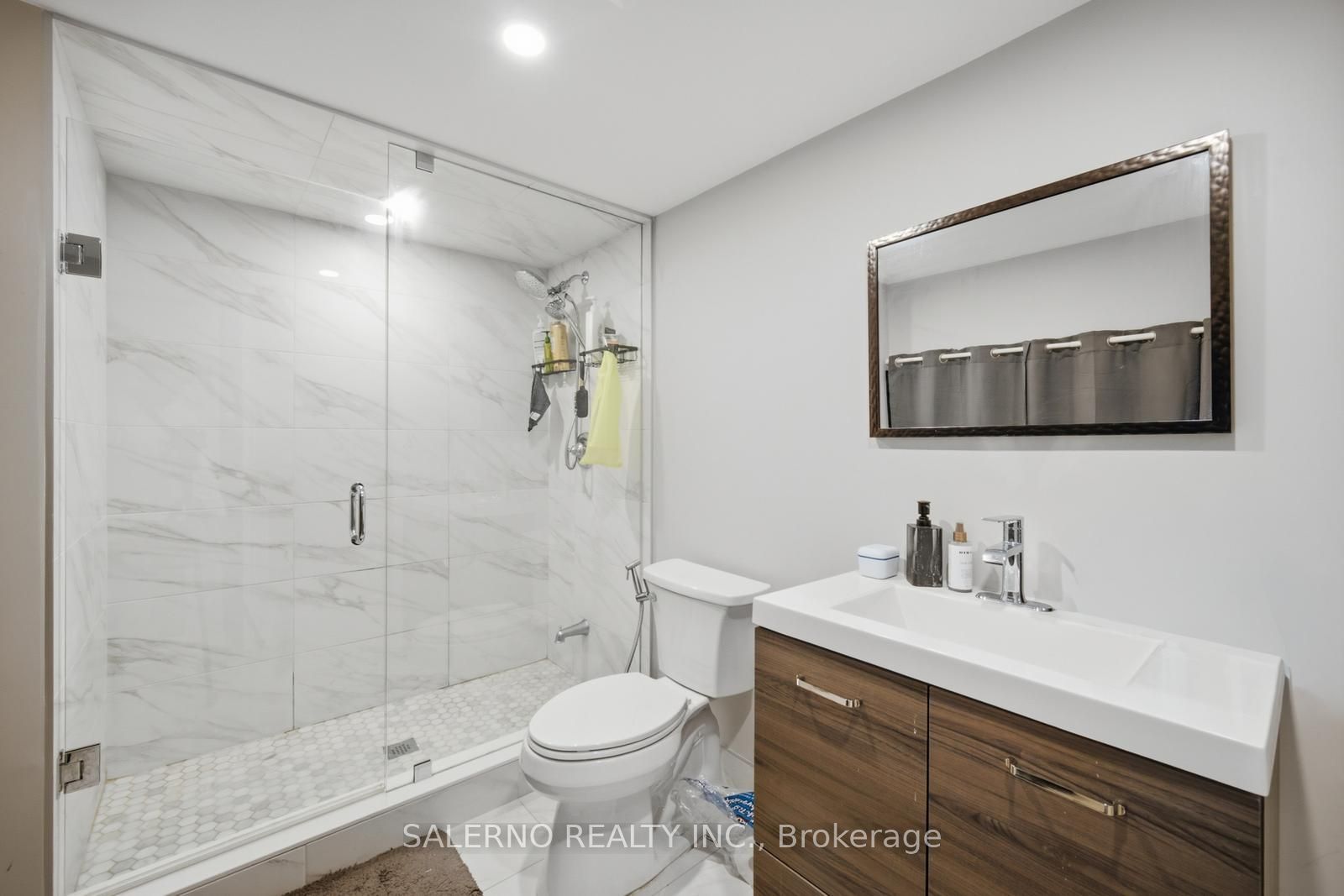 111 Ironside Drive Property Photo 36