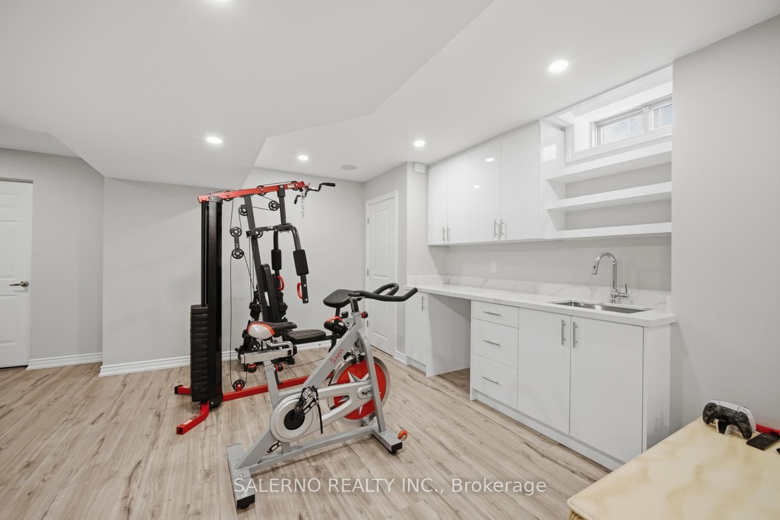 111 Ironside Drive Property Photo 38