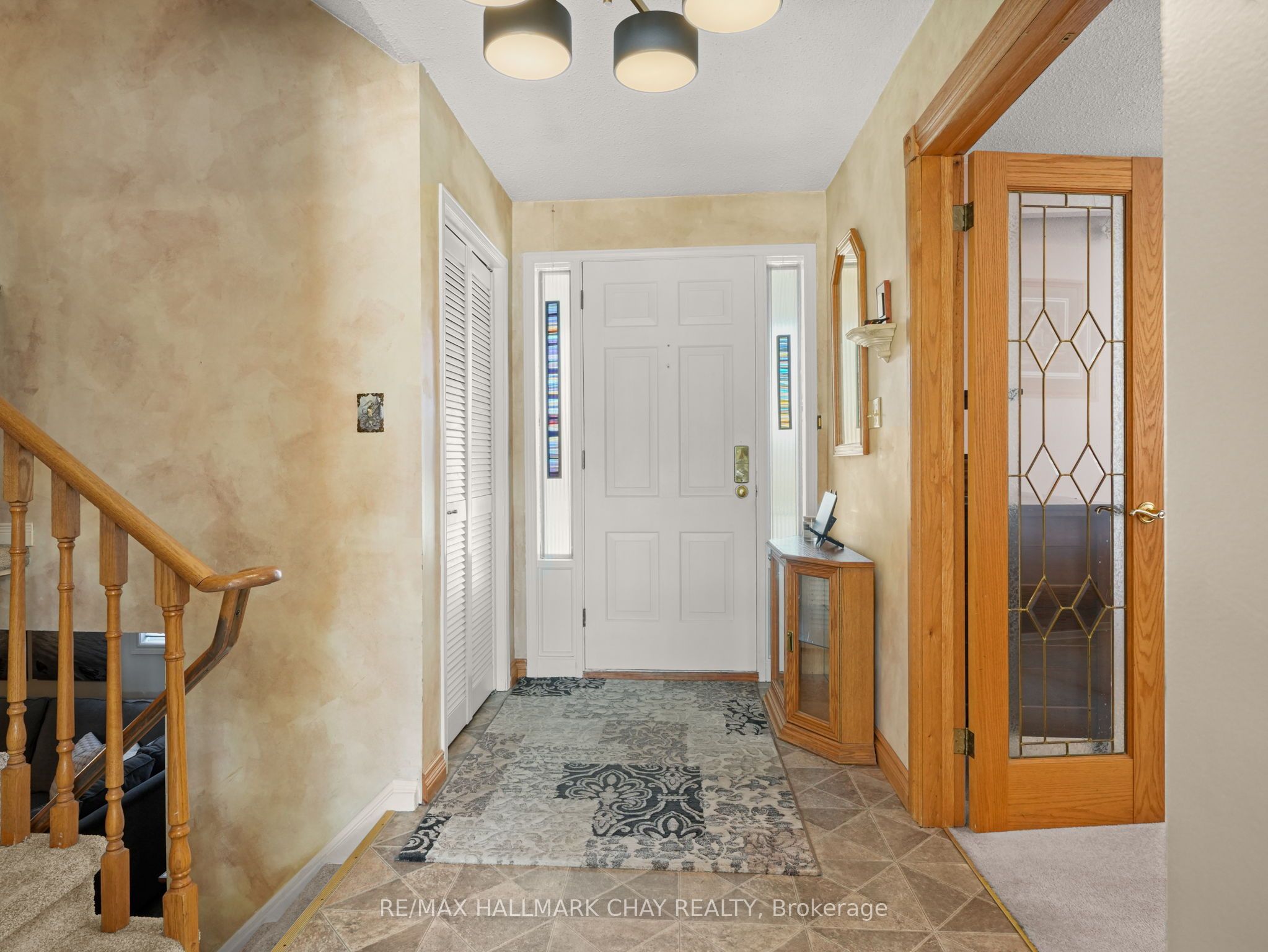 6815 4th Line Property Photo 6