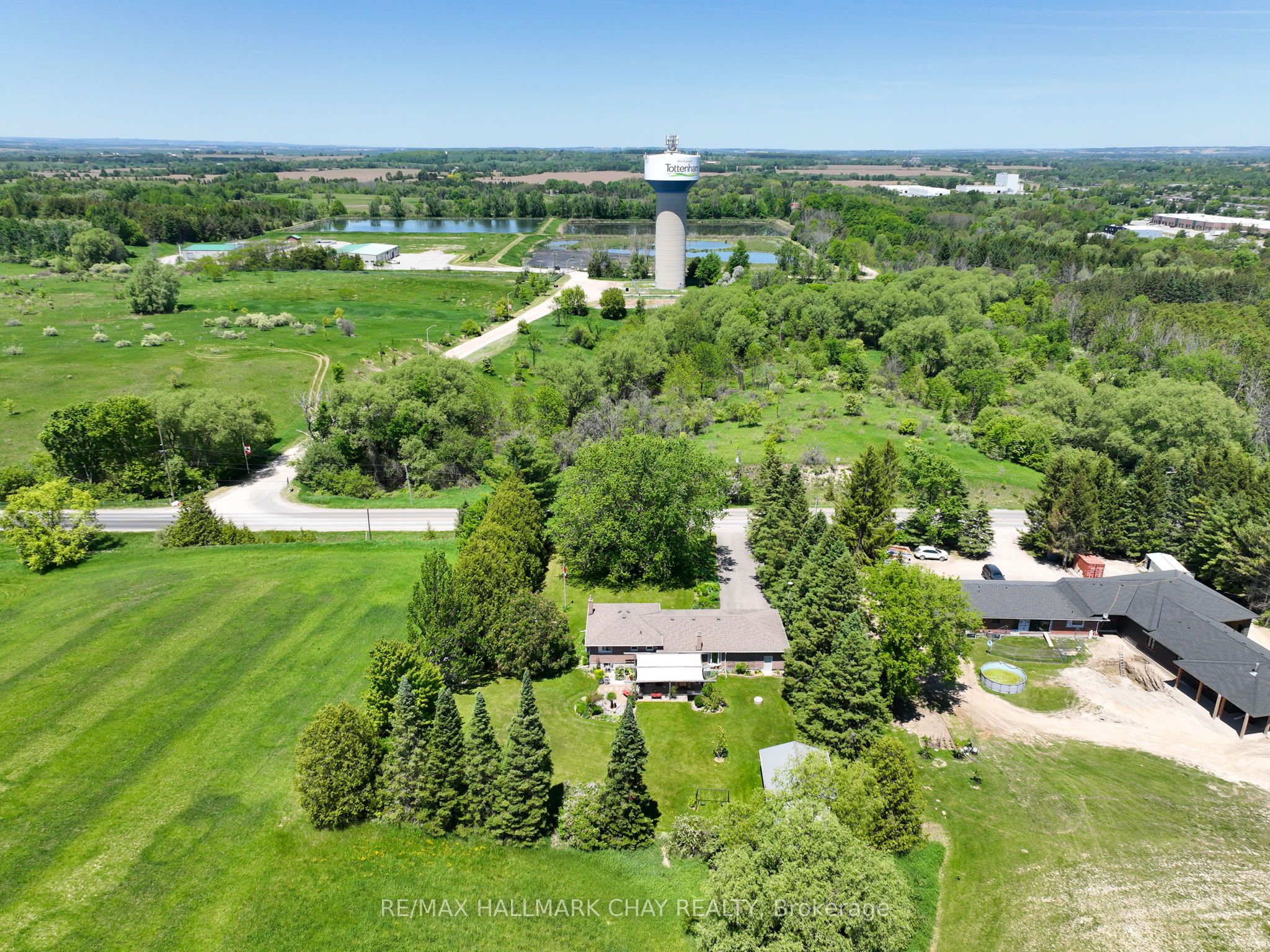 6815 4th Line Property Photo 47