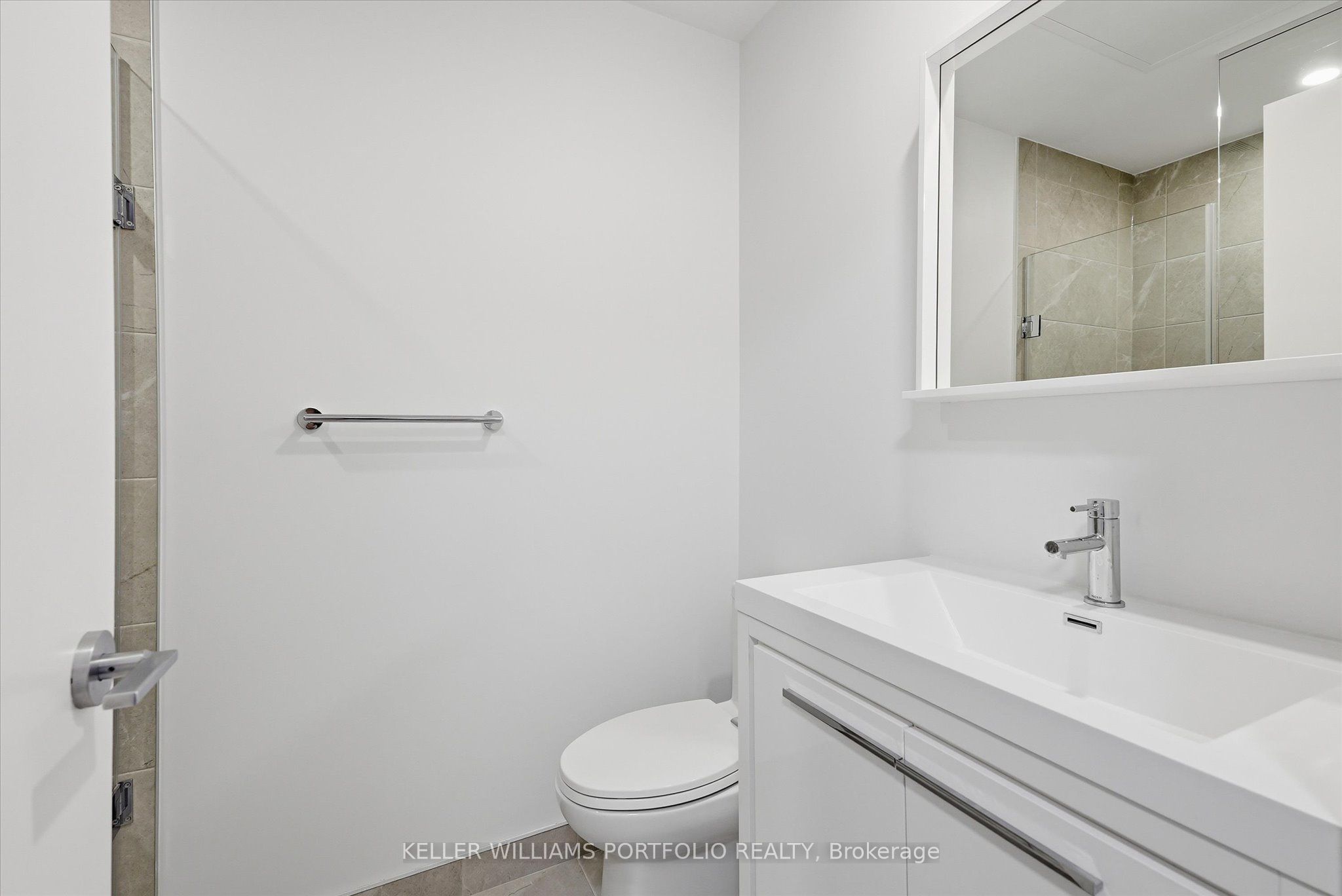 5 Meadowdale Road 210 Property Photo 17