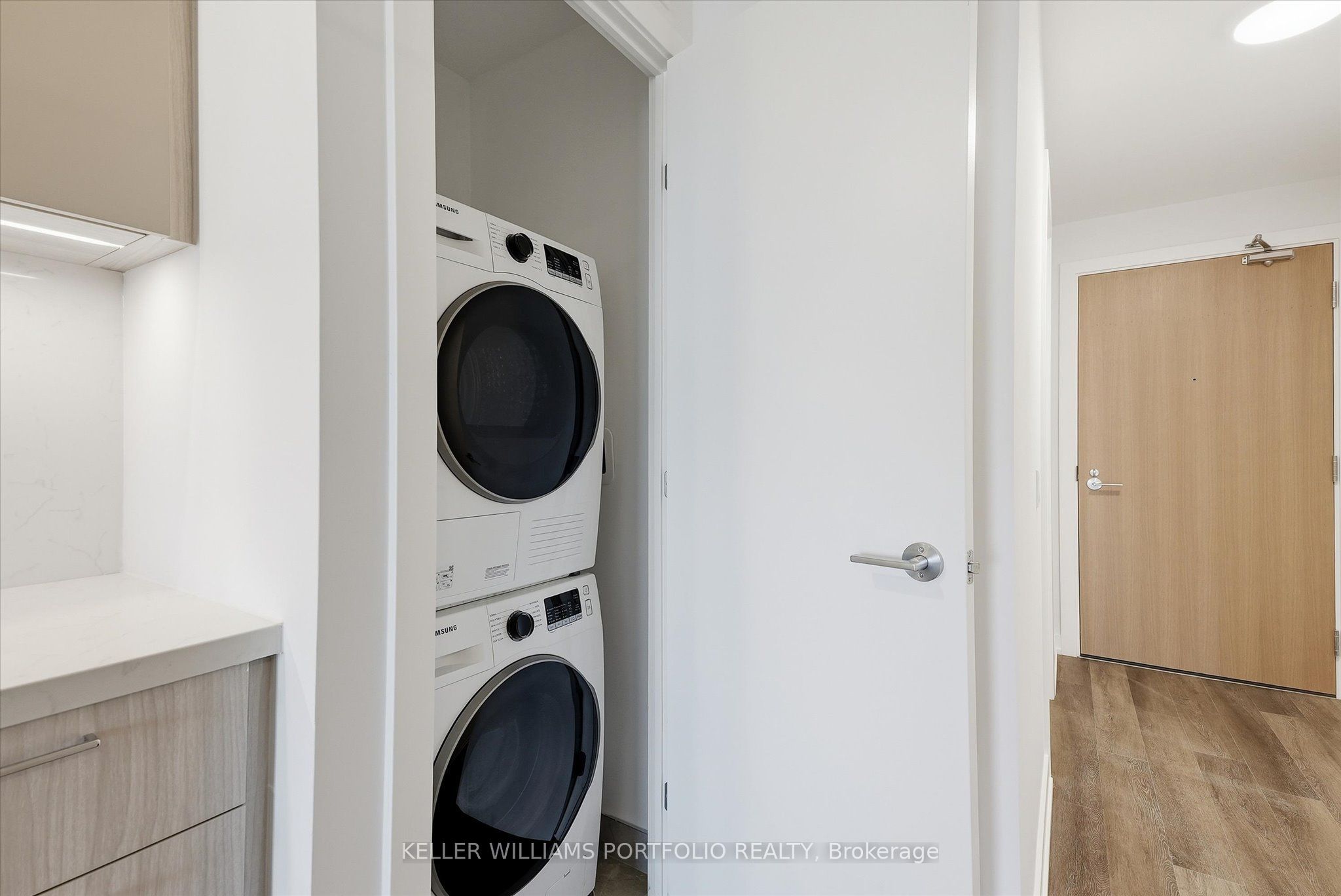 5 Meadowdale Road 210 Property Photo 19
