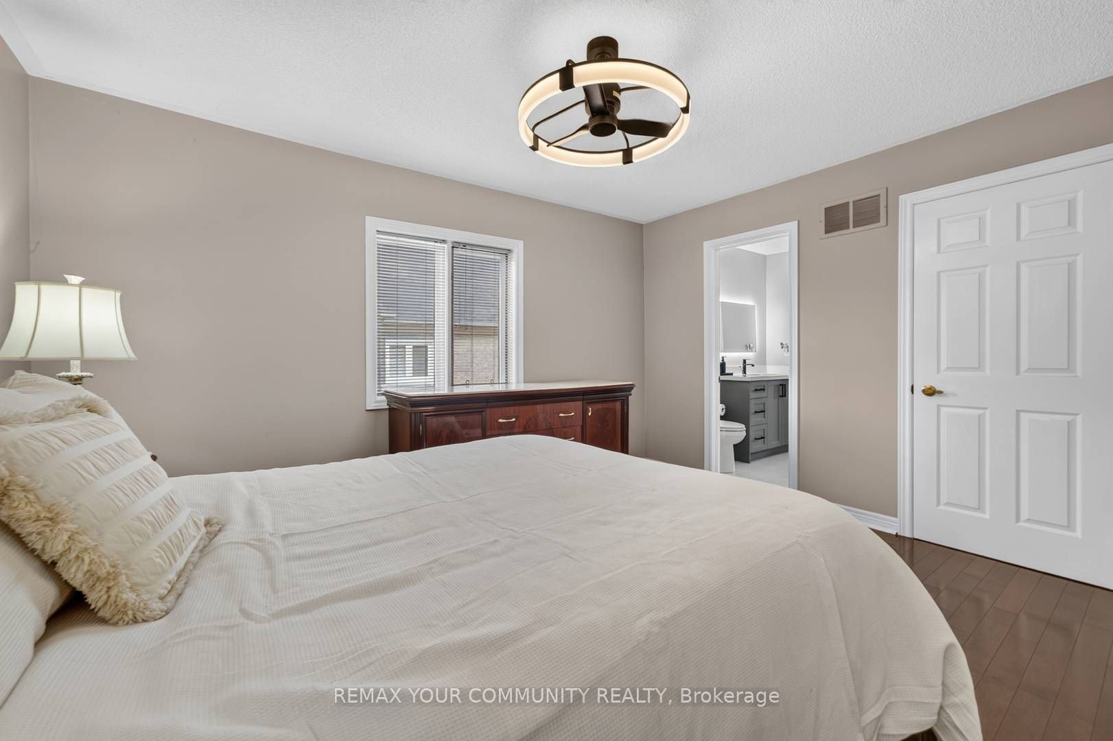 786 Exceller Circle Property Photo 29