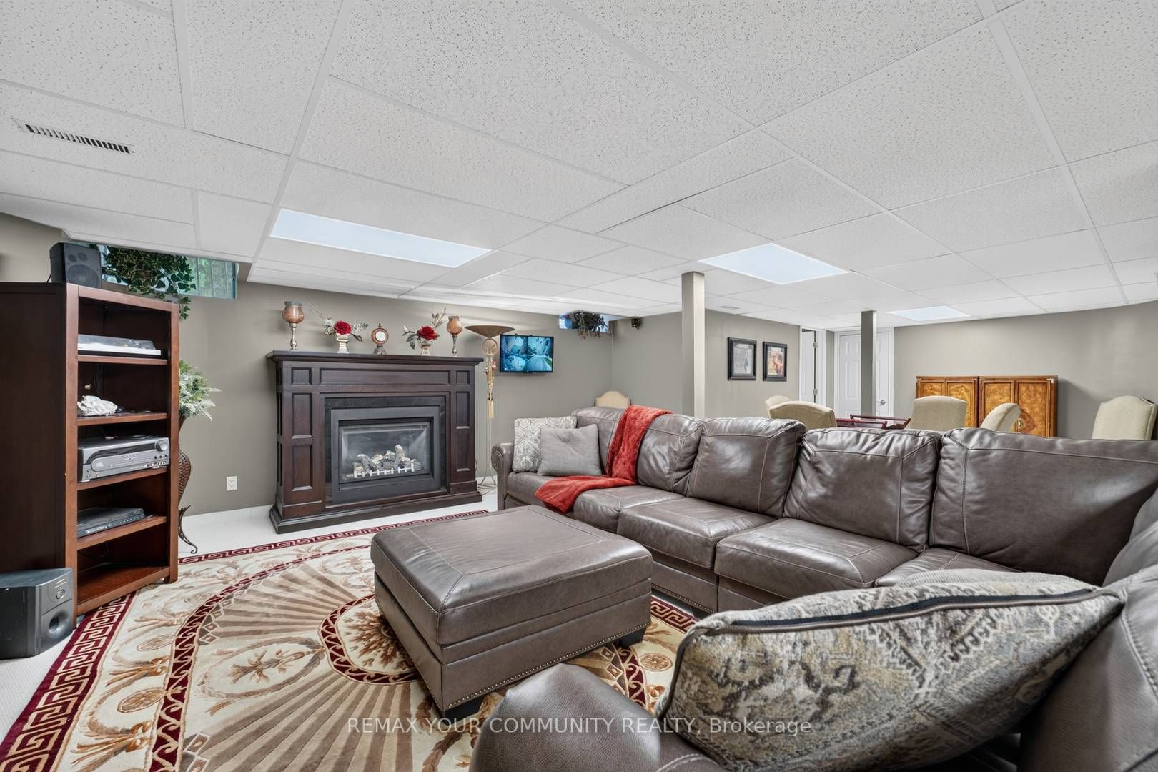 786 Exceller Circle Property Photo 39