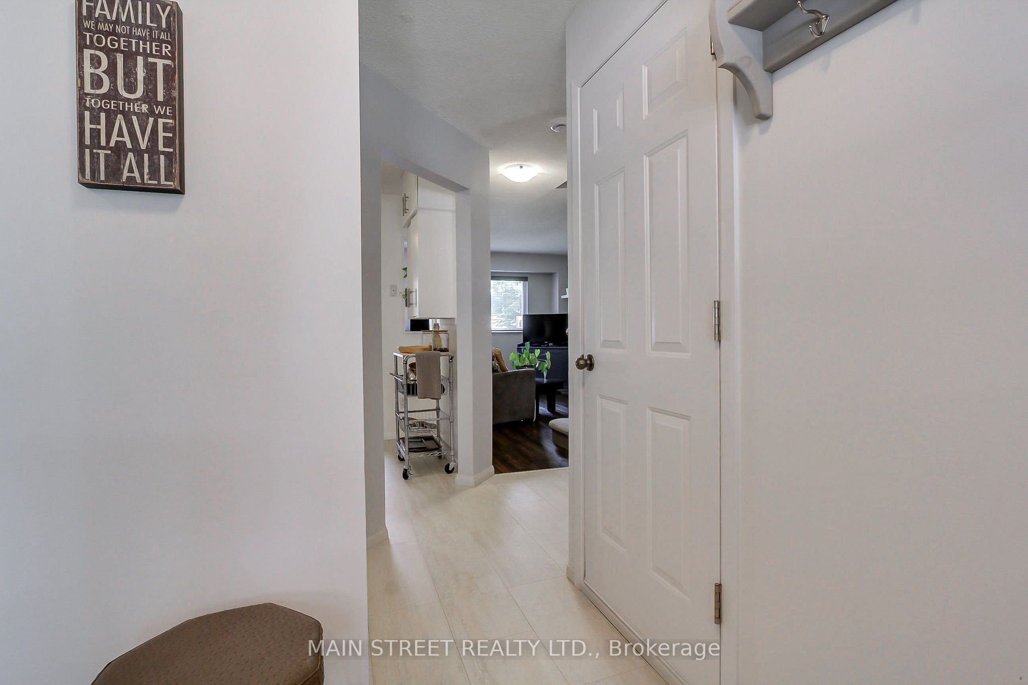 574 Jack Giles Circle Property Photo 5