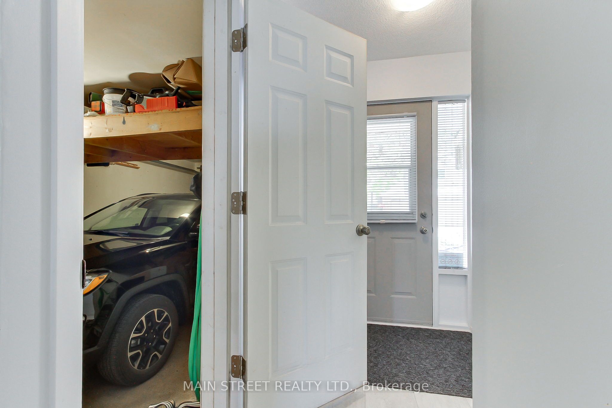 574 Jack Giles Circle Property Photo 7