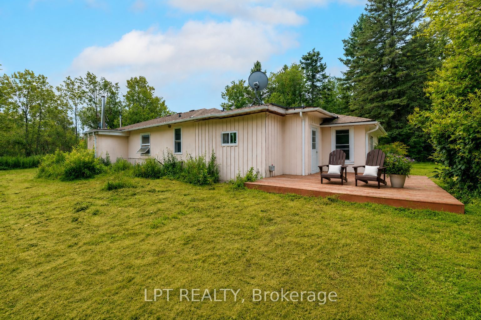 23983 Weirs Side Road Property Photo 14