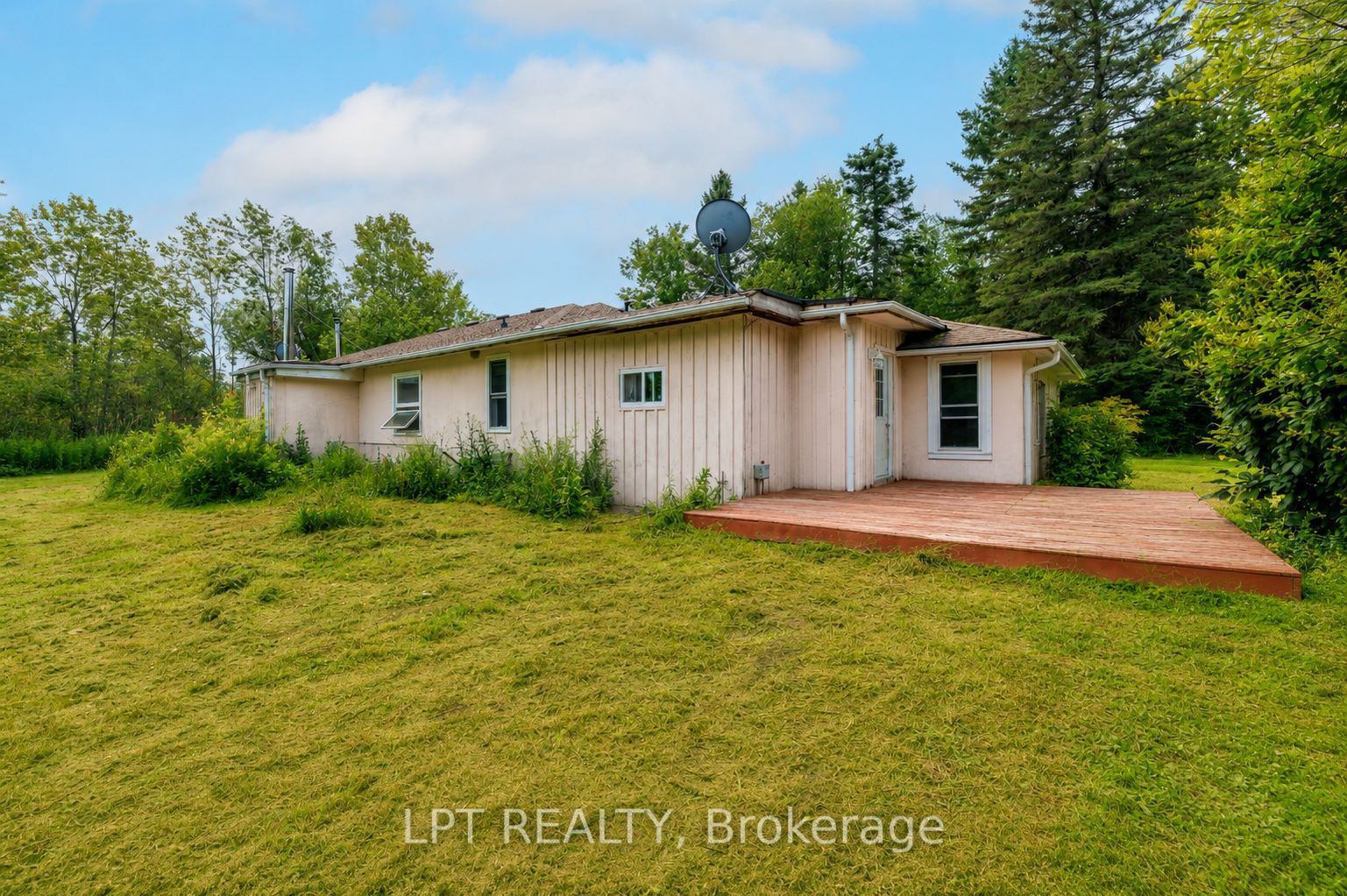 23983 Weirs Side Road Property Photo 15