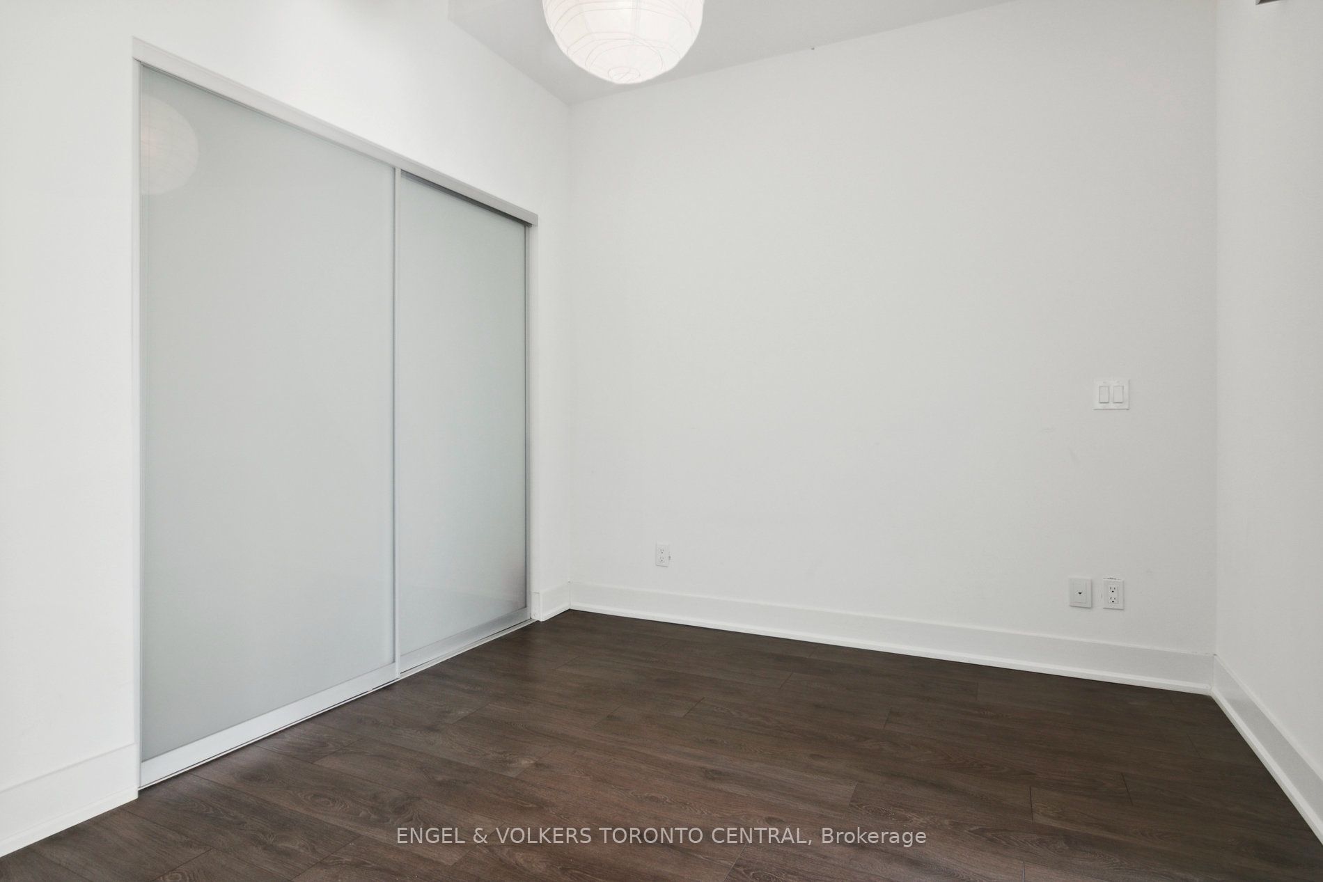 180 Enterprise Boulevard 401 Property Photo 18