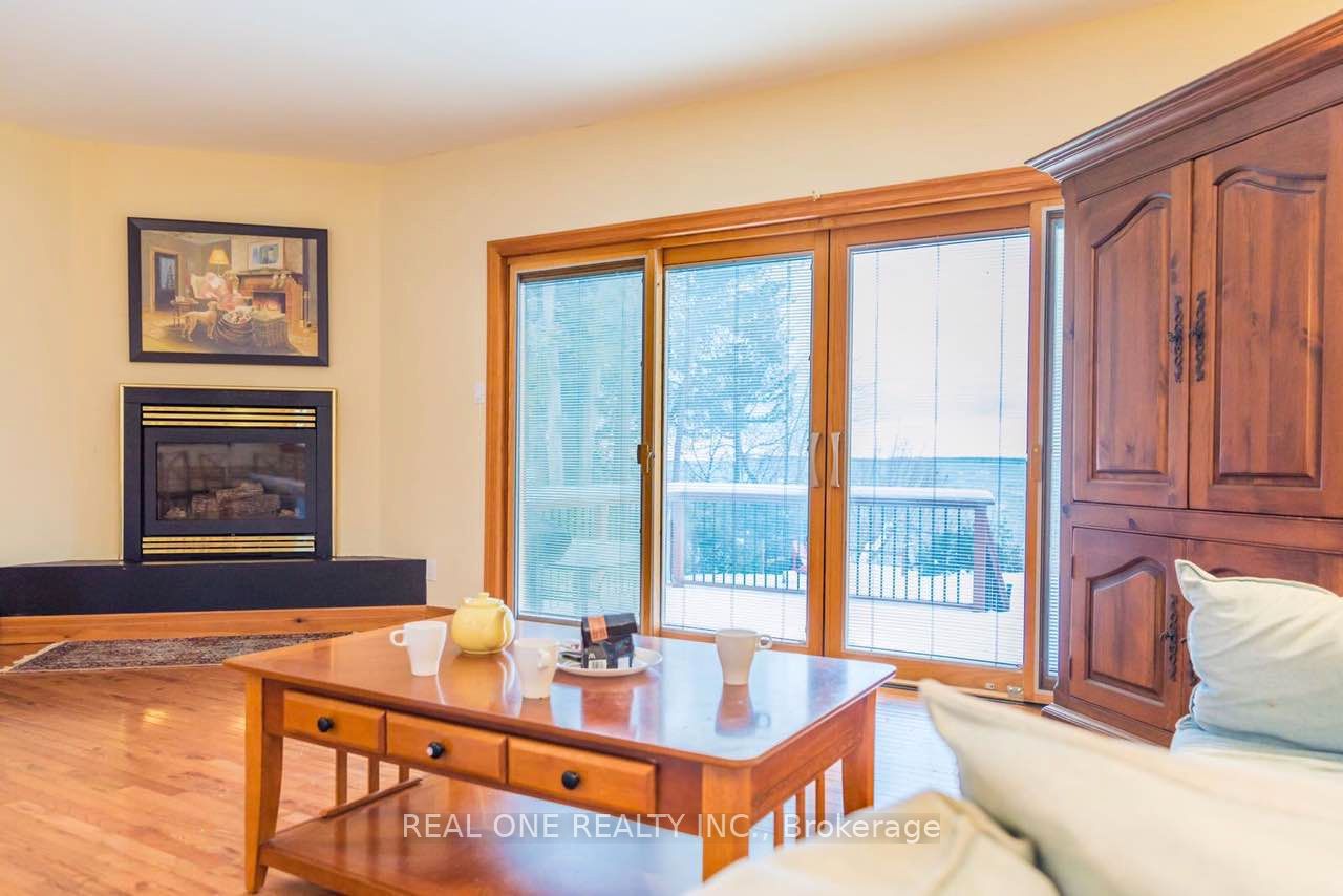 86 Morrison Avenue A Property Photo 3