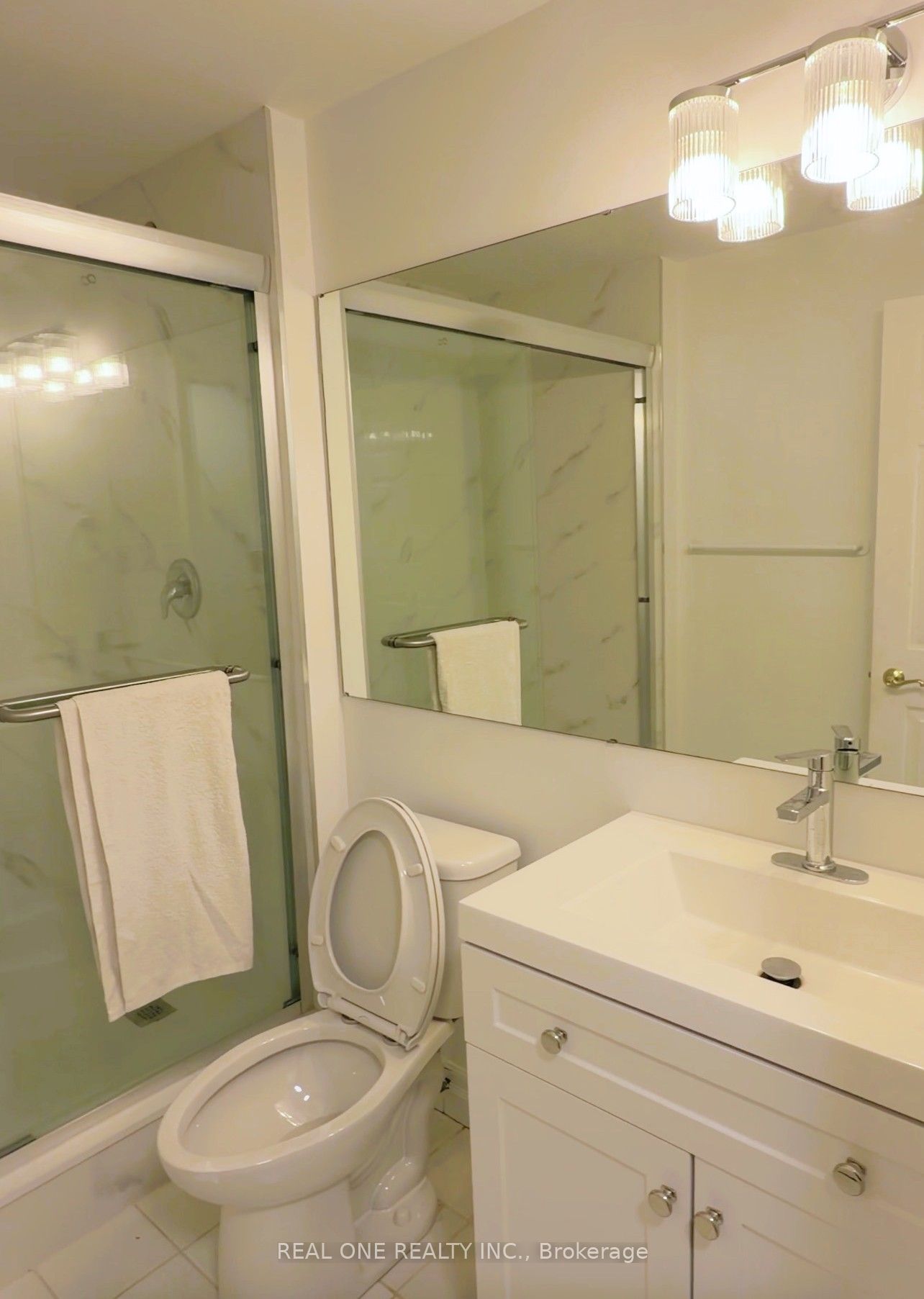 86 Morrison Avenue A Property Photo 10