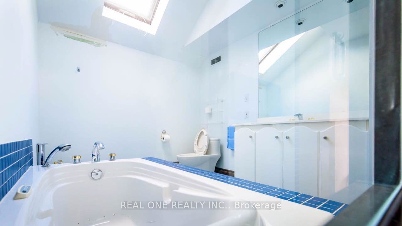 86 Morrison Avenue A Property Photo 17