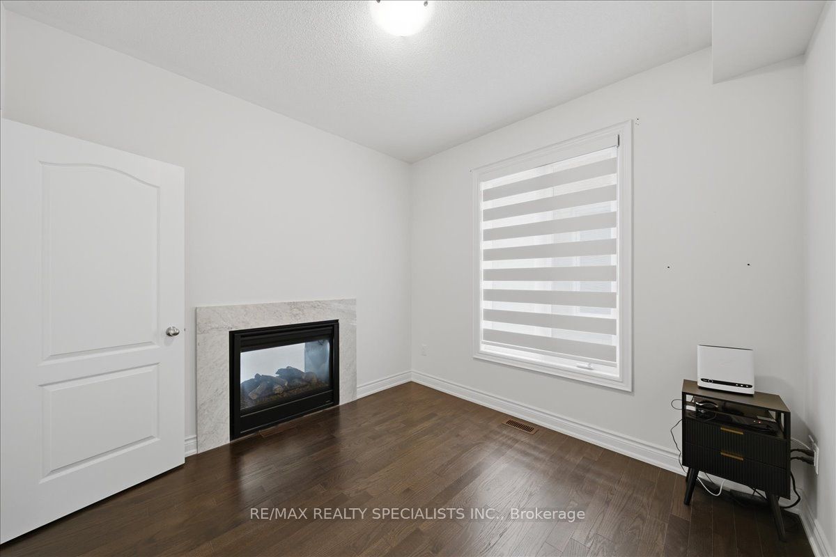 281 Blue Dasher Boulevard Property Photo 13
