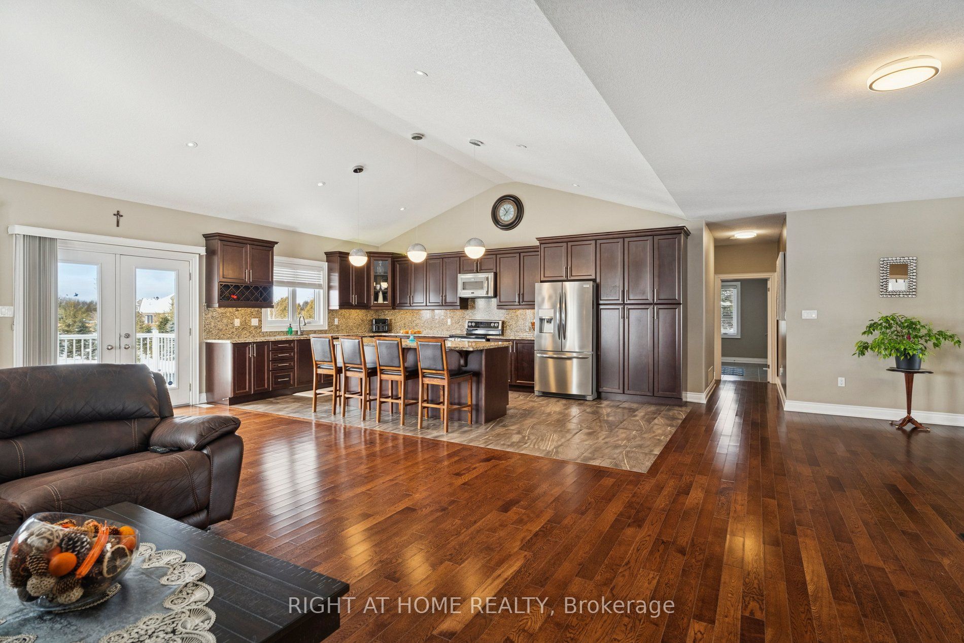 10 Brolley Crescent Property Photo 10