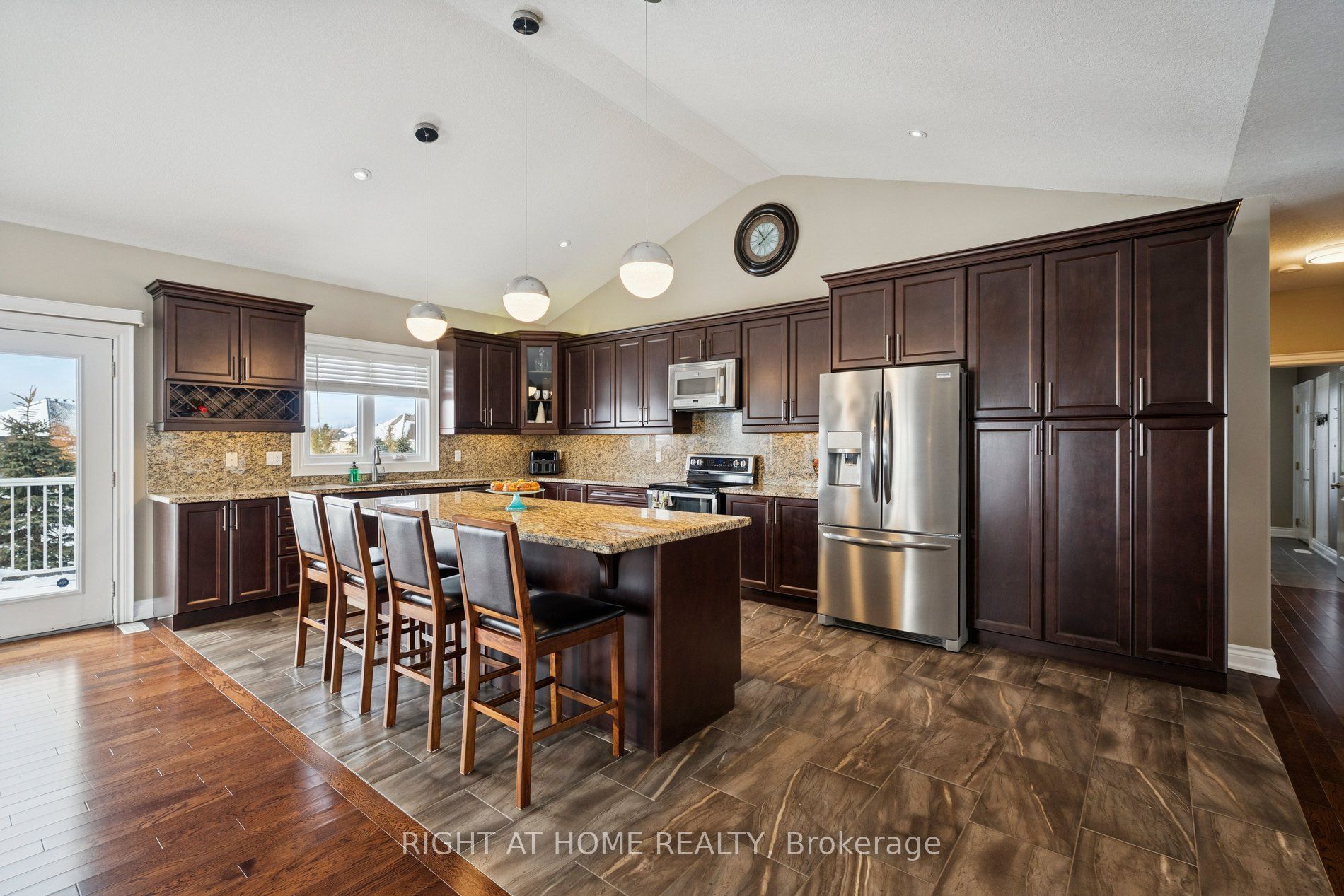 10 Brolley Crescent Property Photo 15