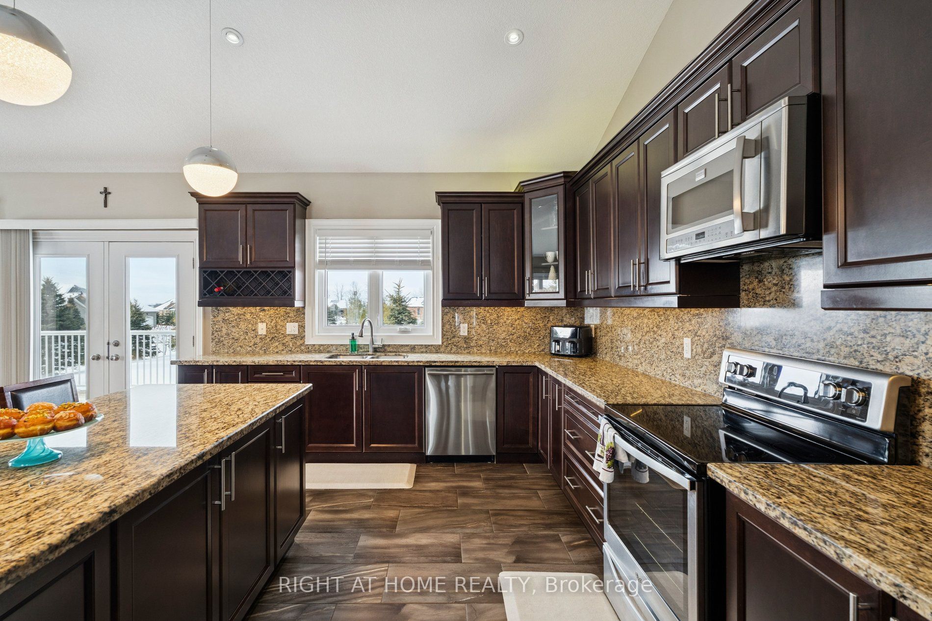10 Brolley Crescent Property Photo 17