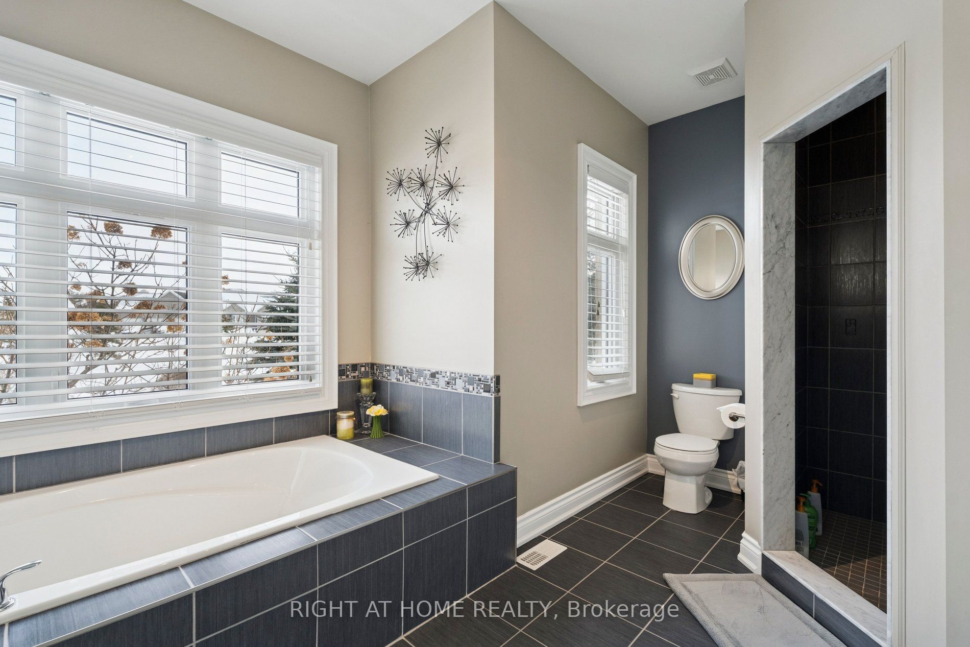 10 Brolley Crescent Property Photo 23